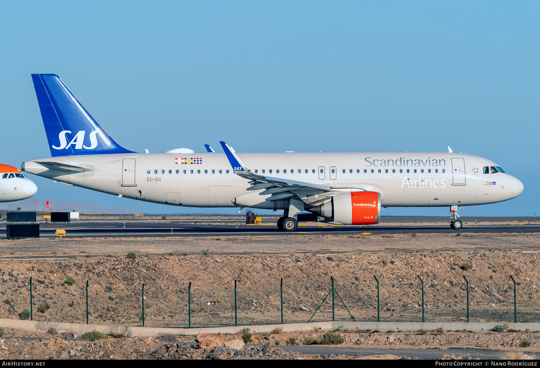 Aircraft Photo of EI-SII | Airbus A320-251N | Scandinavian Airlines - SAS | AirHistory.net #426626
