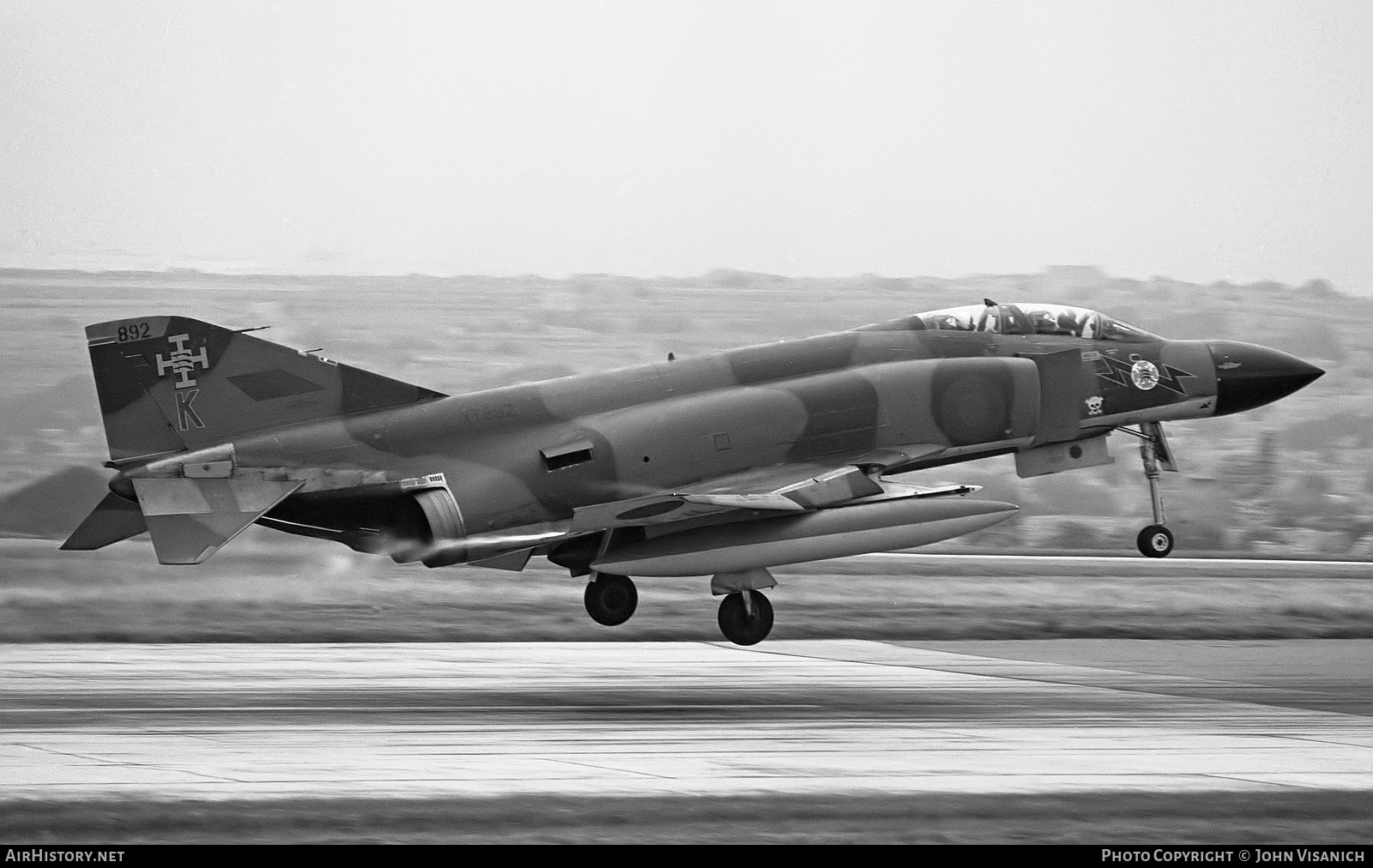Aircraft Photo of XT892 | McDonnell Douglas F-4M Phantom FGR2 | UK - Air Force | AirHistory.net #426710