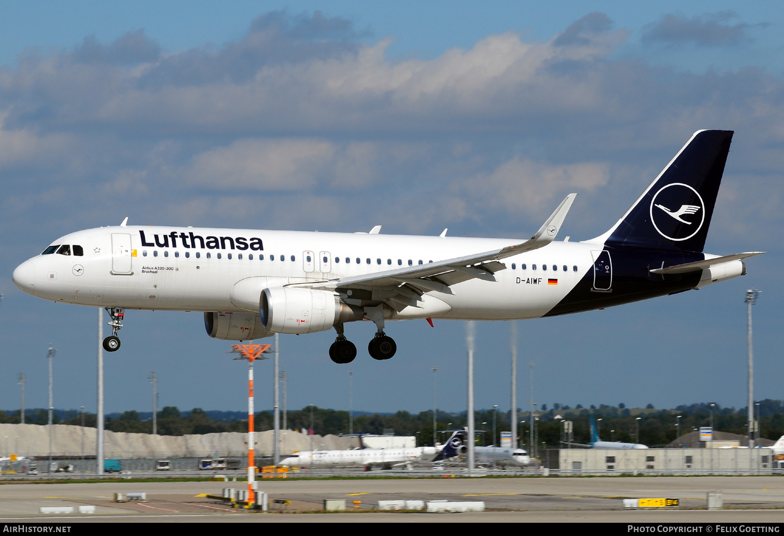 Aircraft Photo of D-AIWF | Airbus A320-214 | Lufthansa | AirHistory.net #426721