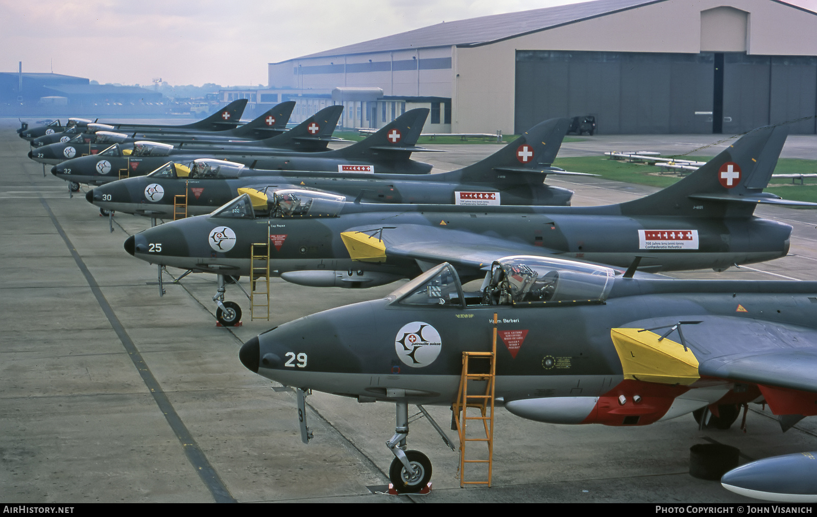 Aircraft Photo of J-4025 | Hawker Hunter F58 | Switzerland - Air Force | AirHistory.net #426763