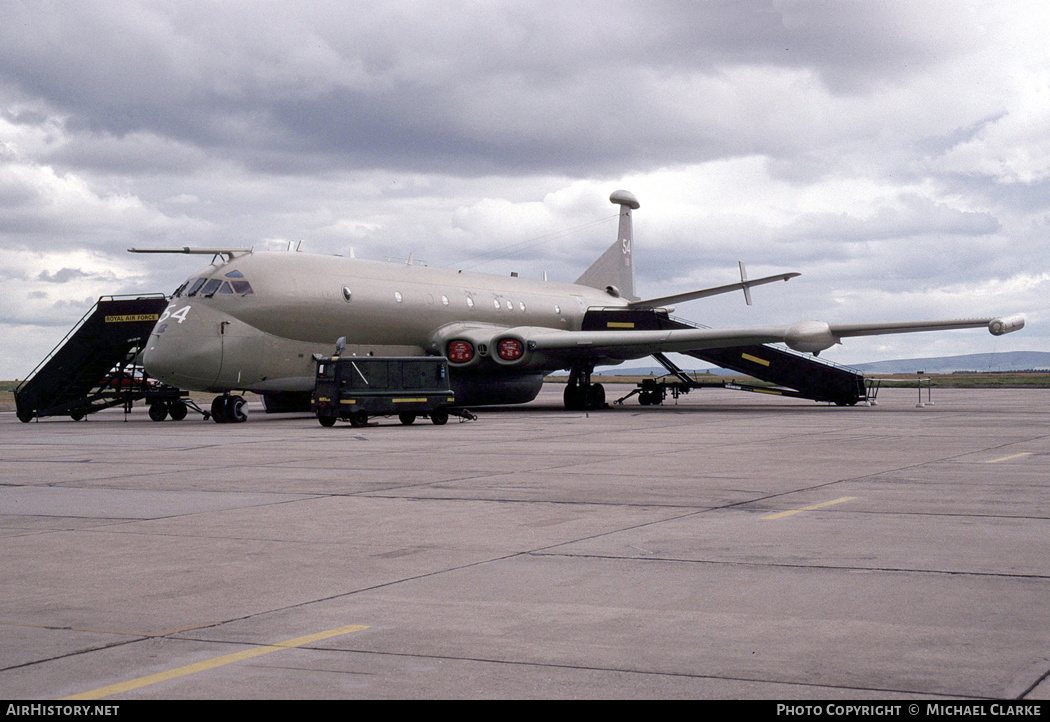 Aircraft Photo of XV254 | Hawker Siddeley HS-801 Nimrod MR.2P | UK - Air Force | AirHistory.net #426791
