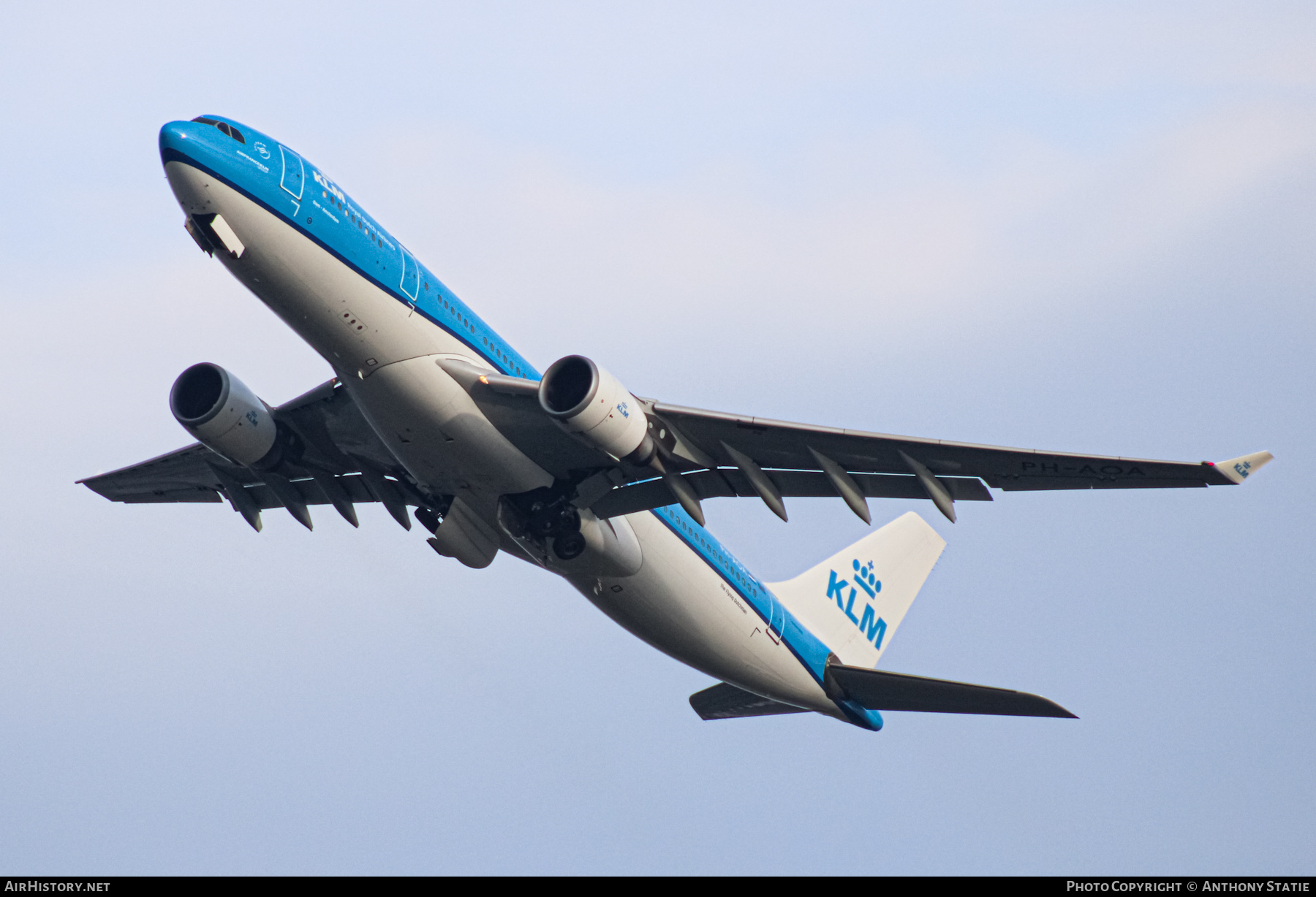 Aircraft Photo of PH-AOA | Airbus A330-203 | KLM - Royal Dutch Airlines | AirHistory.net #426793