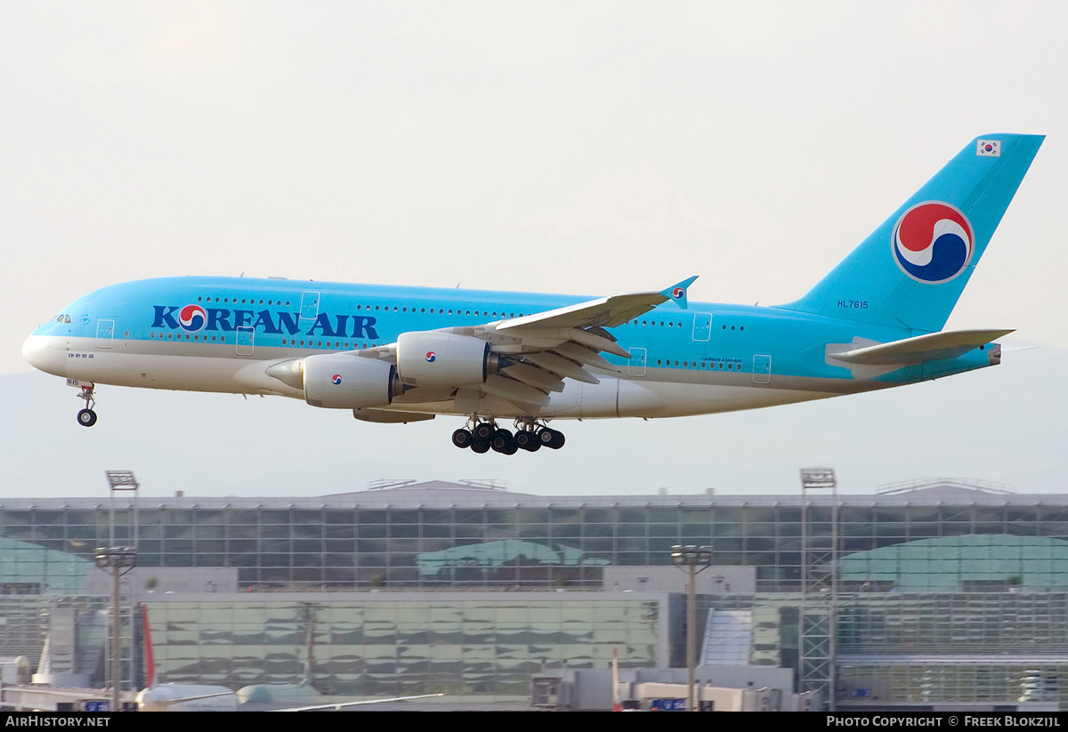 Aircraft Photo of HL7615 | Airbus A380-861 | Korean Air | AirHistory.net #426822