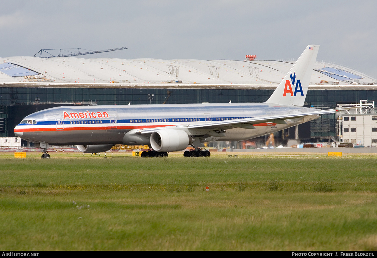 Aircraft Photo of N757AN | Boeing 777-223/ER | American Airlines | AirHistory.net #426858