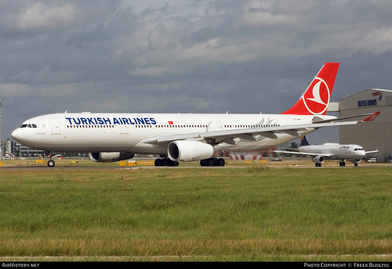 Aircraft Photo of TC-JNK | Airbus A330-343E | Turkish Airlines | AirHistory.net #426884