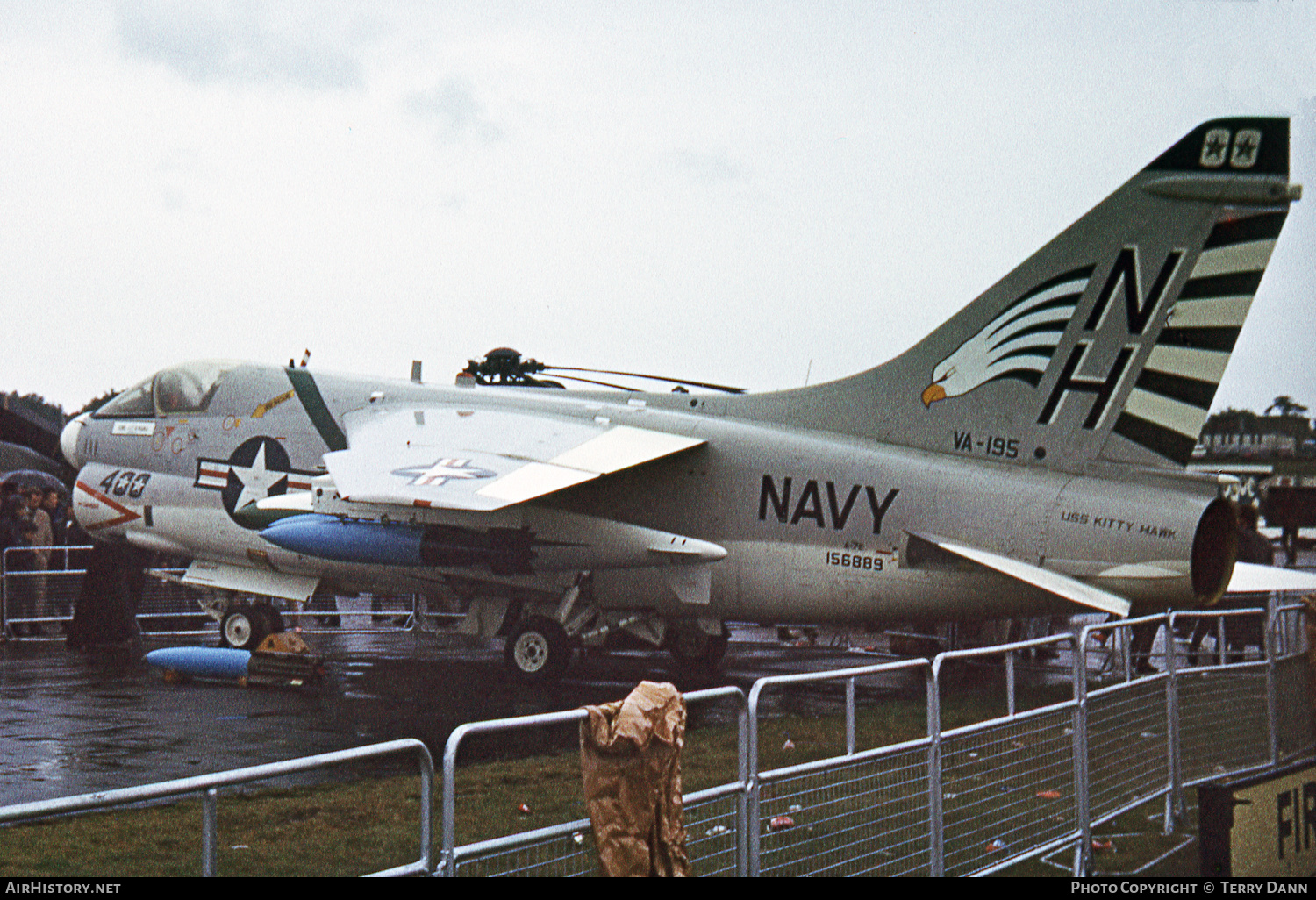 Aircraft Photo of 156889 | LTV A-7E Corsair II | USA - Navy | AirHistory.net #426899