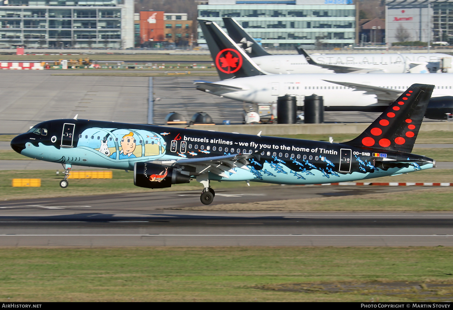 Aircraft Photo of OO-SNB | Airbus A320-214 | Brussels Airlines | AirHistory.net #426908