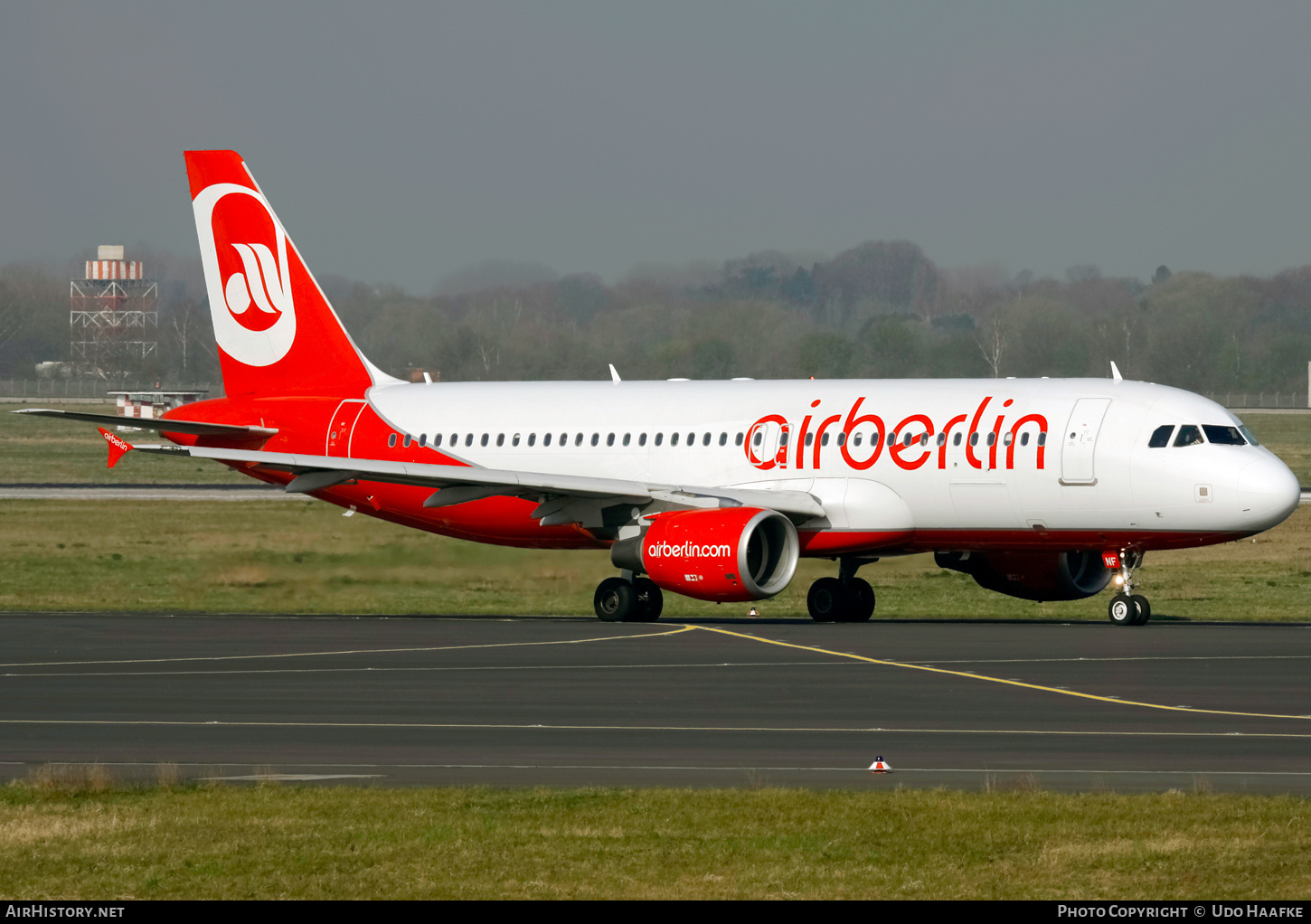 Aircraft Photo of D-ABNF | Airbus A320-214 | Air Berlin | AirHistory.net #426995