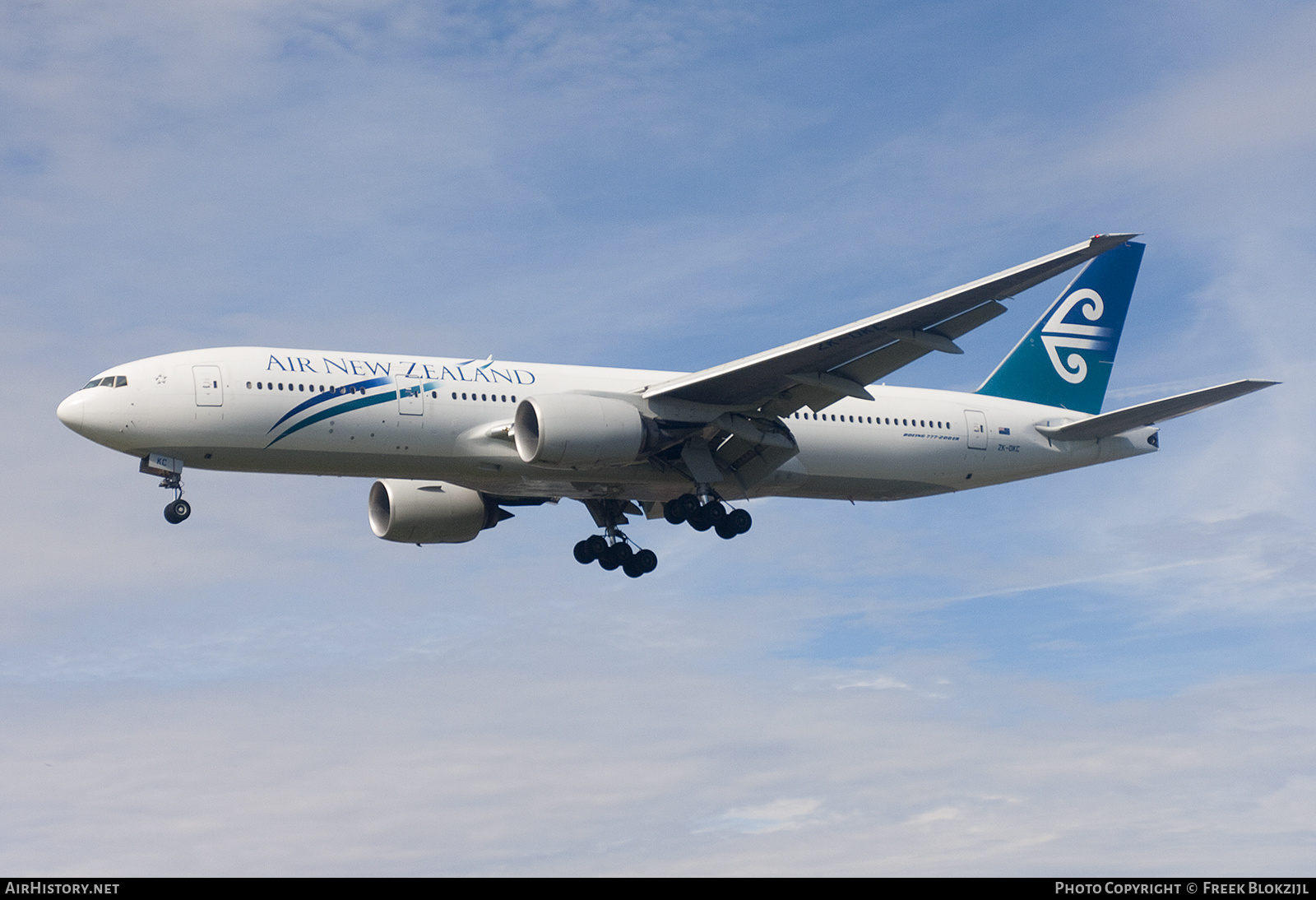 Aircraft Photo of ZK-OKC | Boeing 777-219/ER | Air New Zealand | AirHistory.net #426996