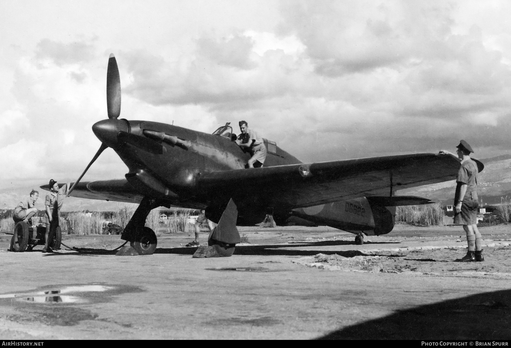 Aircraft Photo of DG622 | Hawker Hurricane Mk2A | UK - Air Force | AirHistory.net #427013