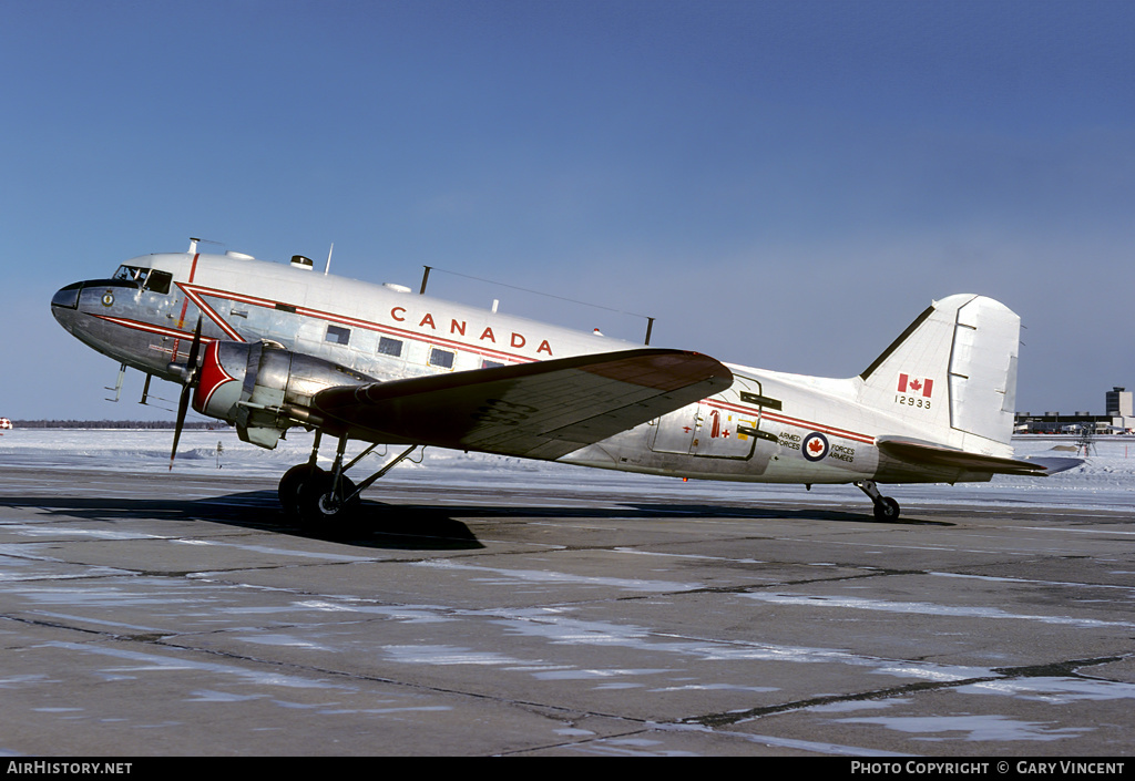 Aircraft Photo of 12933 | Douglas CC-129 Dakota 3N | Canada - Air Force | AirHistory.net #427062