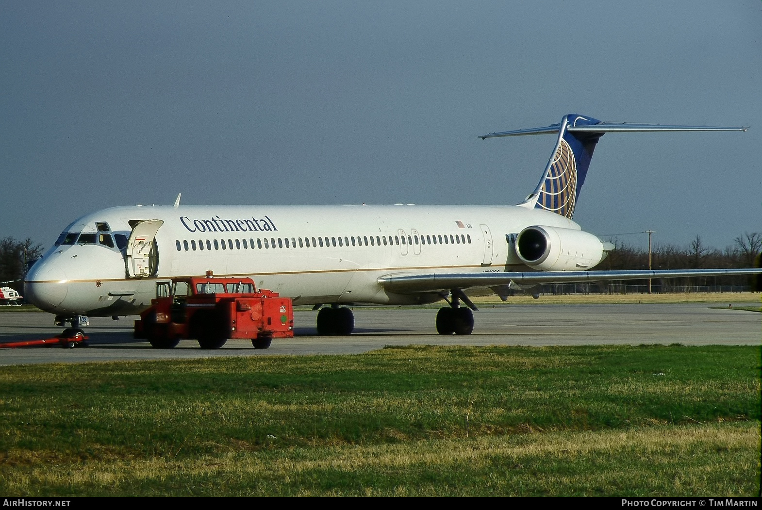 Aircraft Photo of N71828 | McDonnell Douglas MD-82 (DC-9-82) | Continental Airlines | AirHistory.net #427088