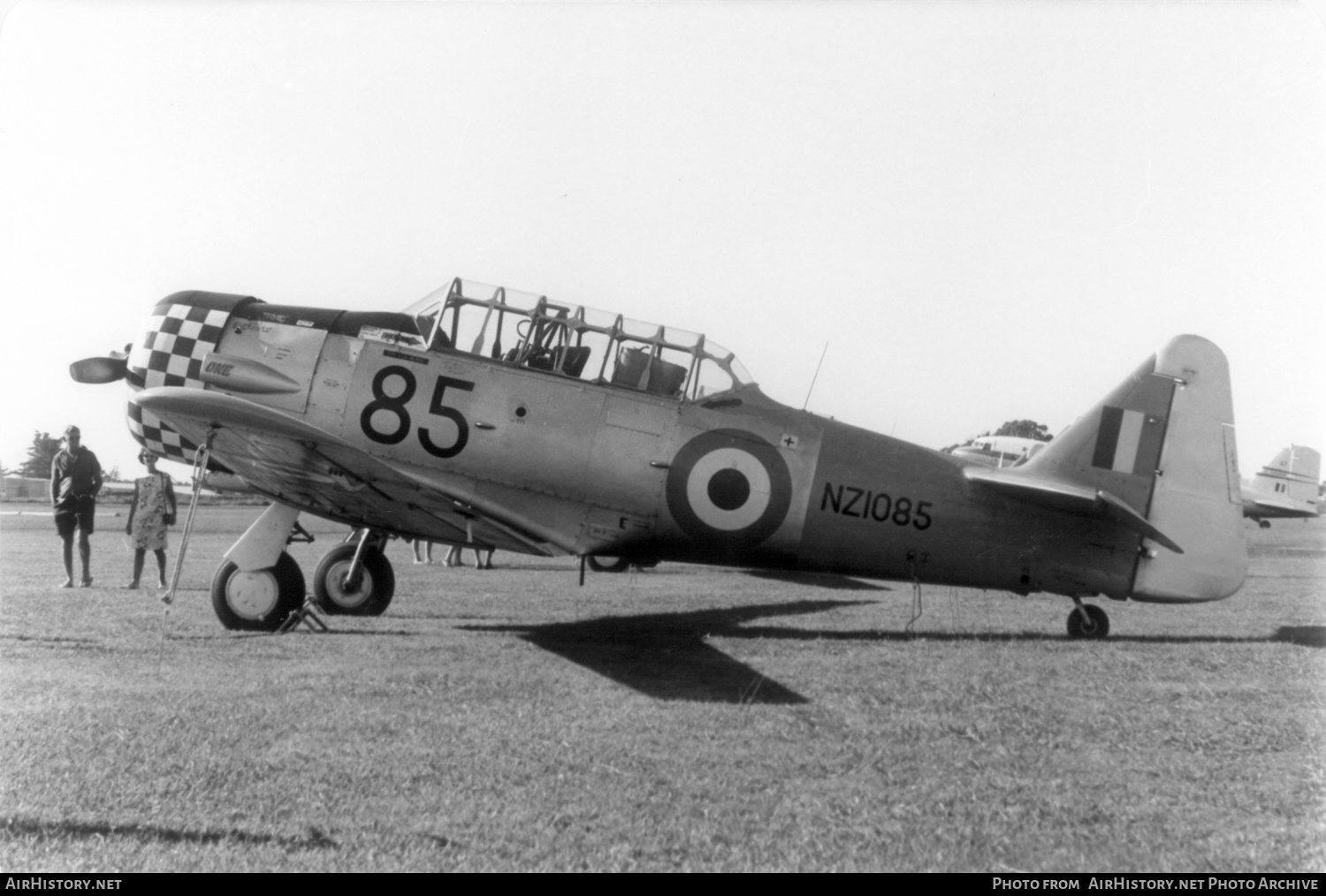 Aircraft Photo of NZ1085 | North American AT-6D Harvard III | New Zealand - Air Force | AirHistory.net #427109