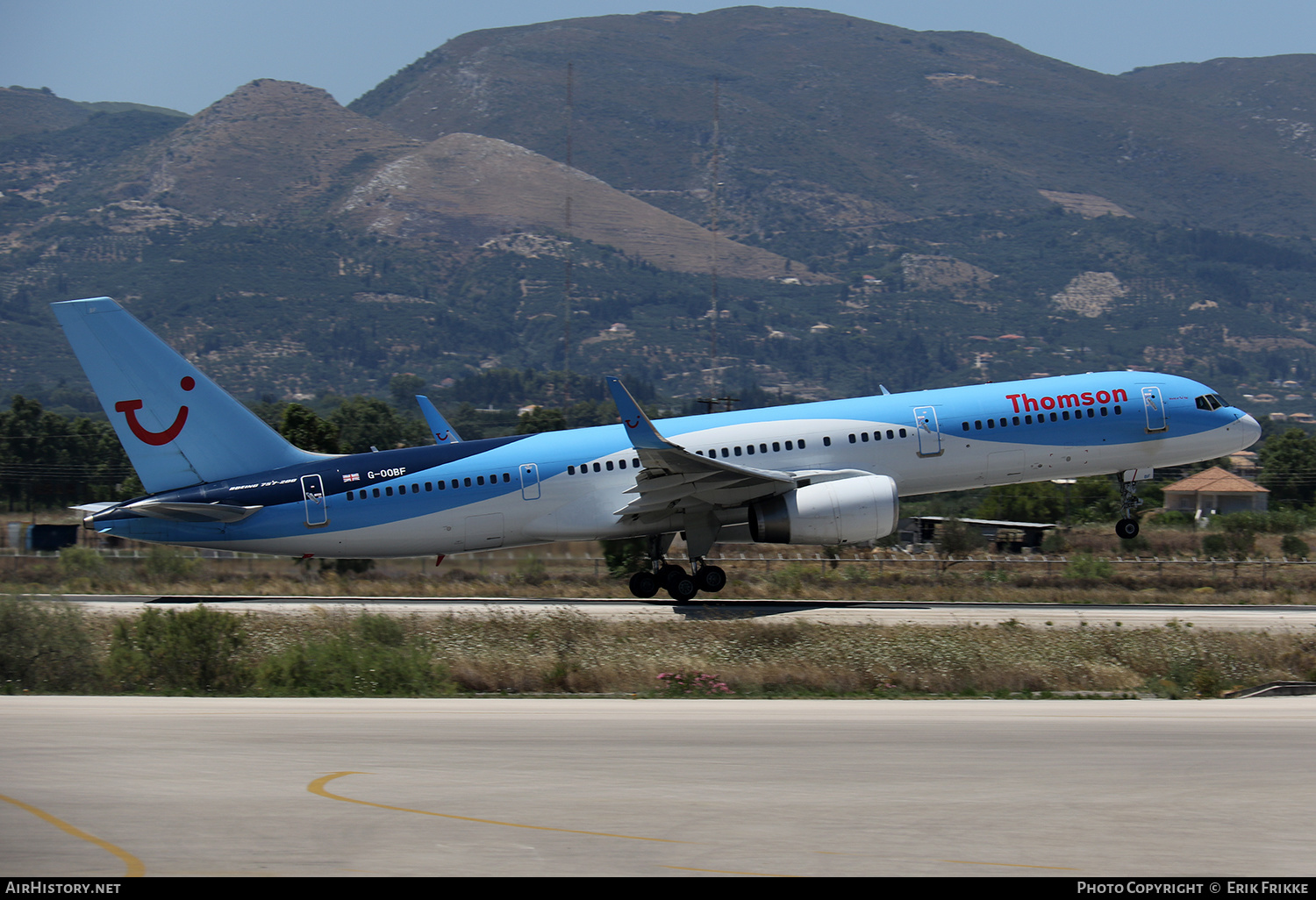 Aircraft Photo of G-OOBF | Boeing 757-28A | Thomson Airways | AirHistory.net #427127