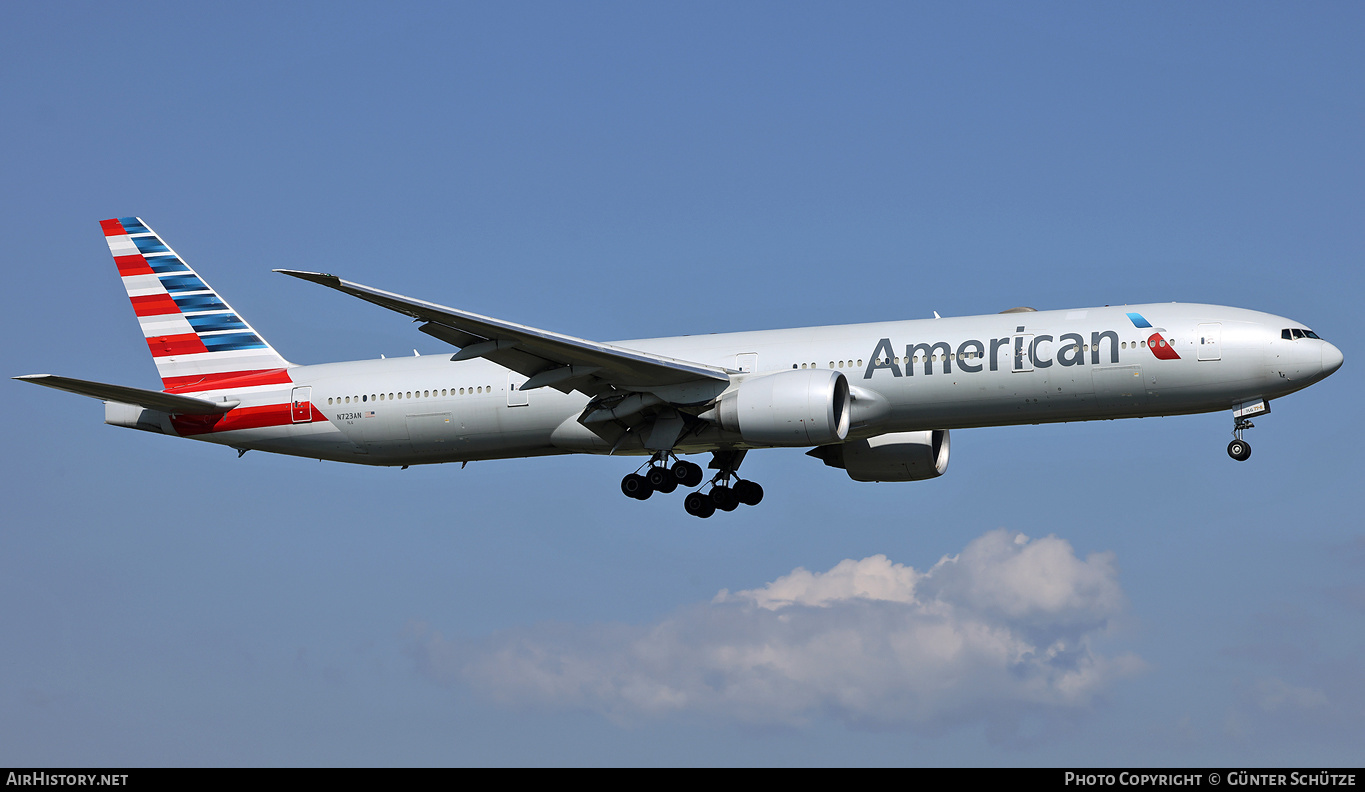 Aircraft Photo of N723AN | Boeing 777-323/ER | American Airlines | AirHistory.net #427177