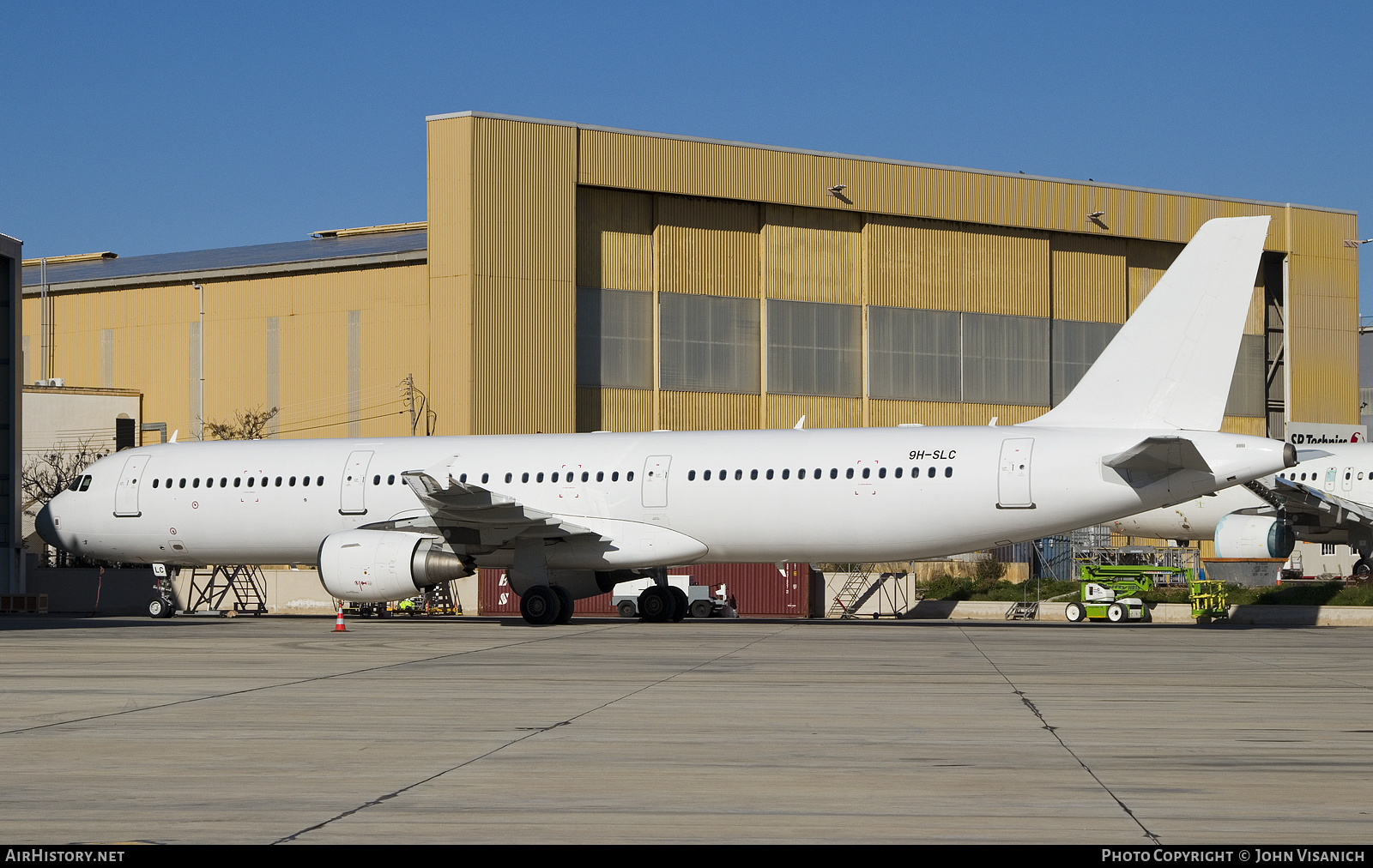 Aircraft Photo of 9H-SLC | Airbus A321-211 | AirHistory.net #427187
