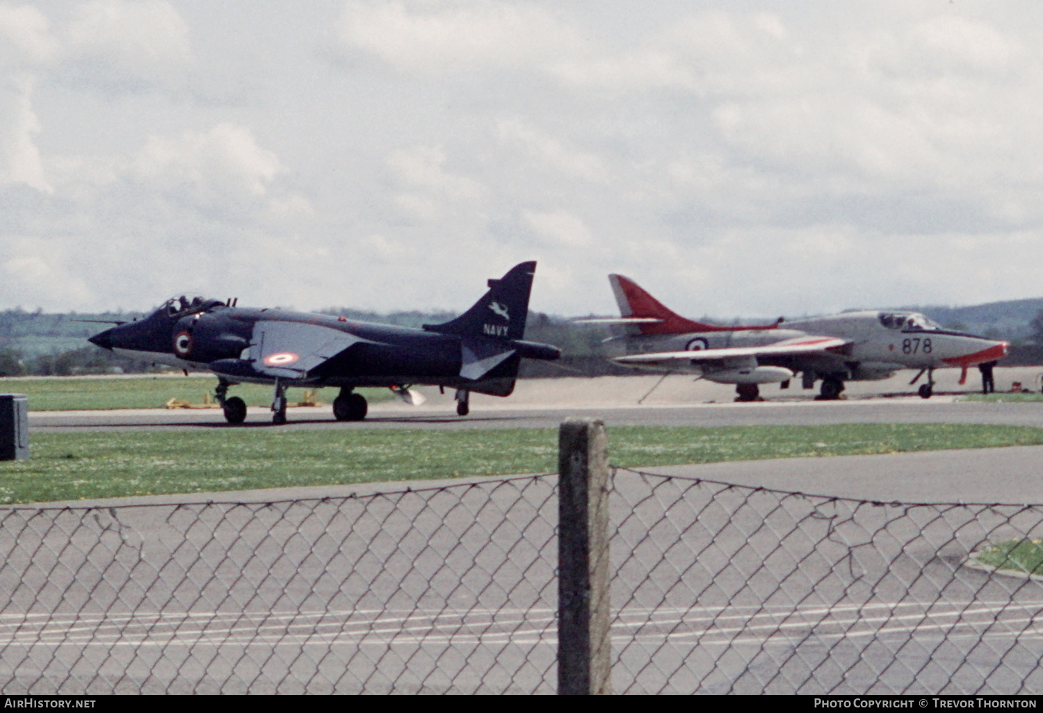 Aircraft Photo of IN601 | British Aerospace Sea Harrier FRS51 | India - Navy | AirHistory.net #427303