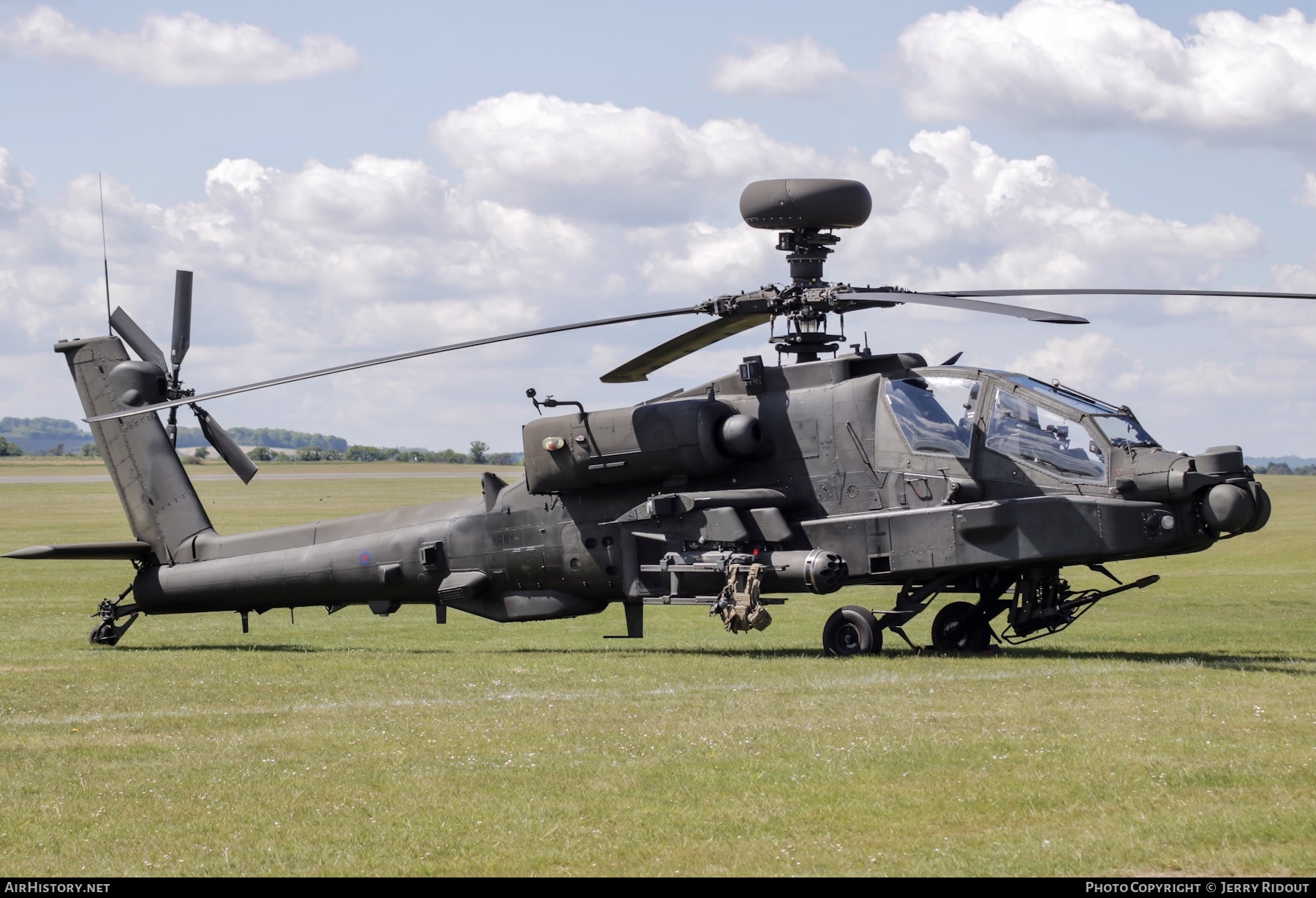 Aircraft Photo of ZJ211 | Hughes AH-64A Apache | UK - Army | AirHistory.net #427305