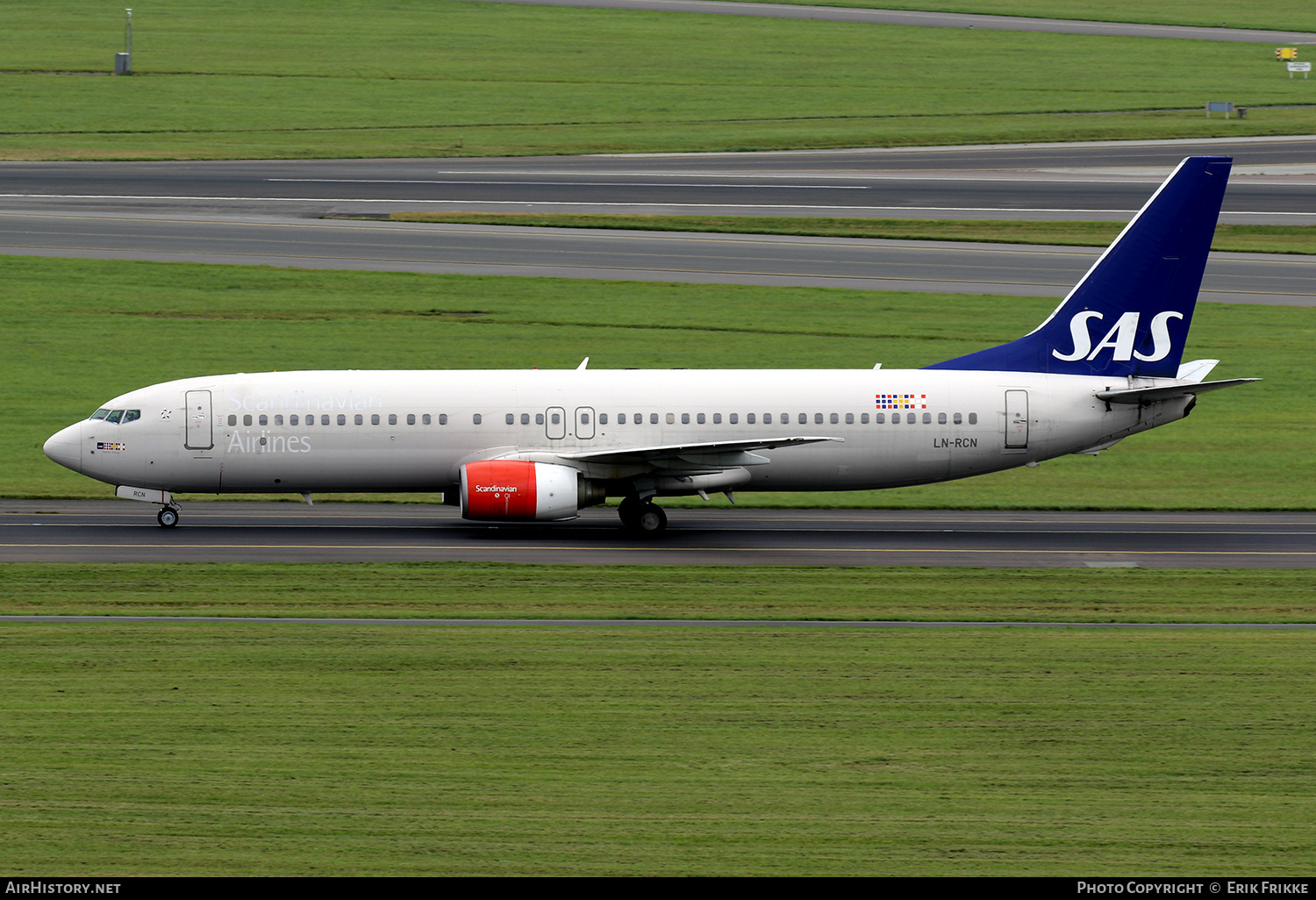 Aircraft Photo of LN-RCN | Boeing 737-883 | Scandinavian Airlines - SAS | AirHistory.net #427348