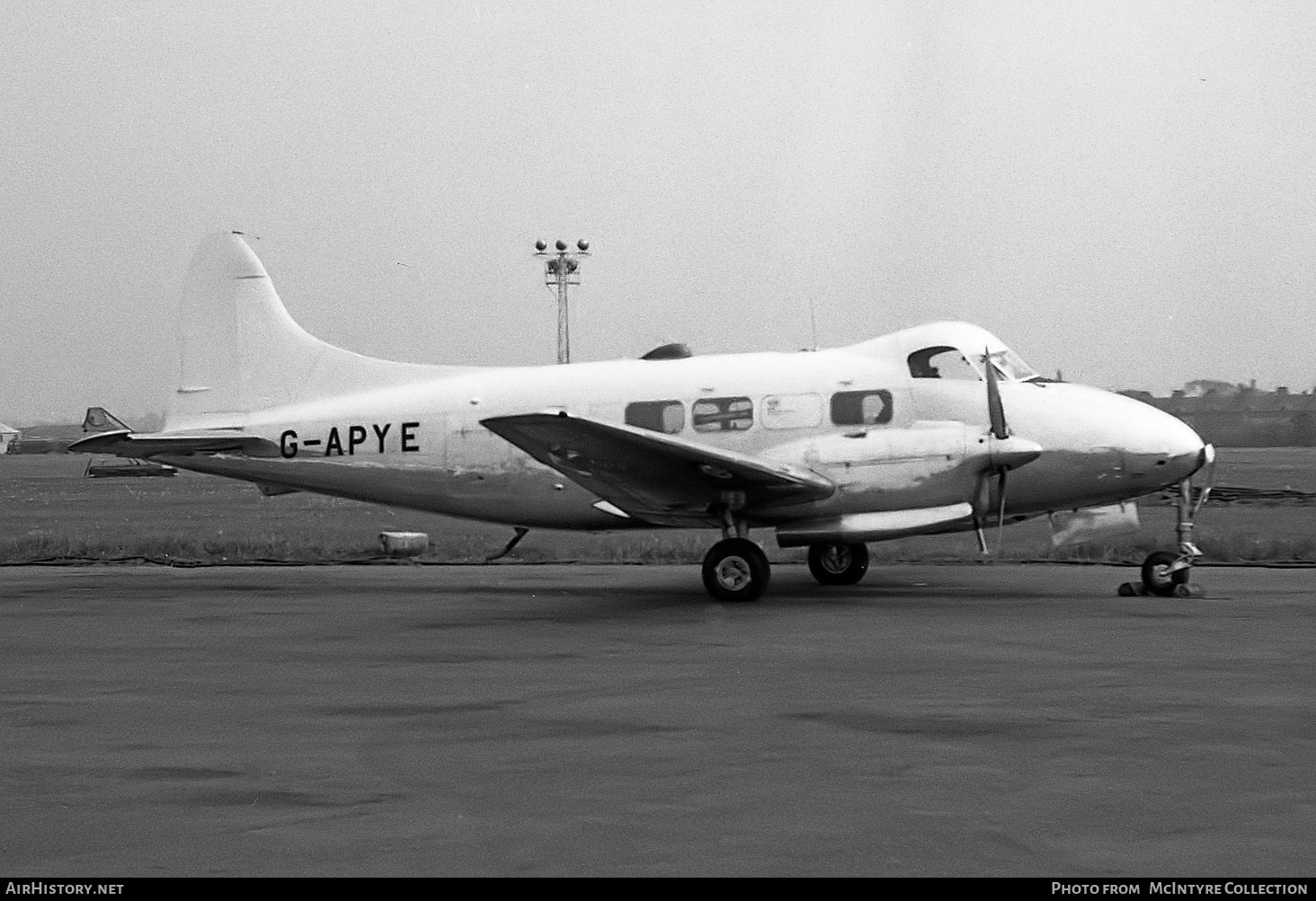 Aircraft Photo of G-APYE | De Havilland D.H. 104 Dove 8A | AirHistory.net #427378