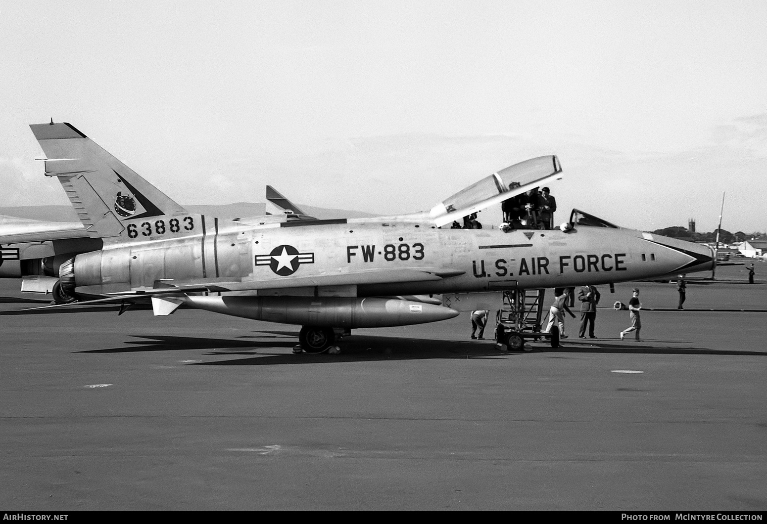 Aircraft Photo of 56-3883 / 63883 | North American F-100F Super Sabre | USA - Air Force | AirHistory.net #427398