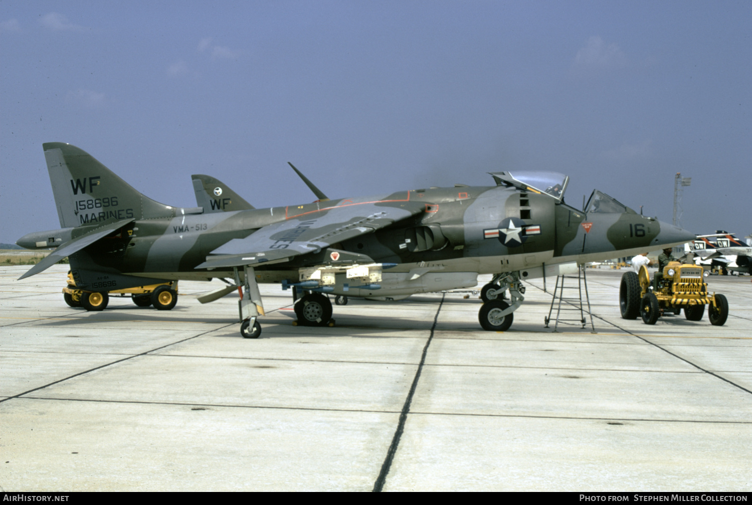 Aircraft Photo of 158696 | Hawker Siddeley AV-8A Harrier | USA - Marines | AirHistory.net #427412