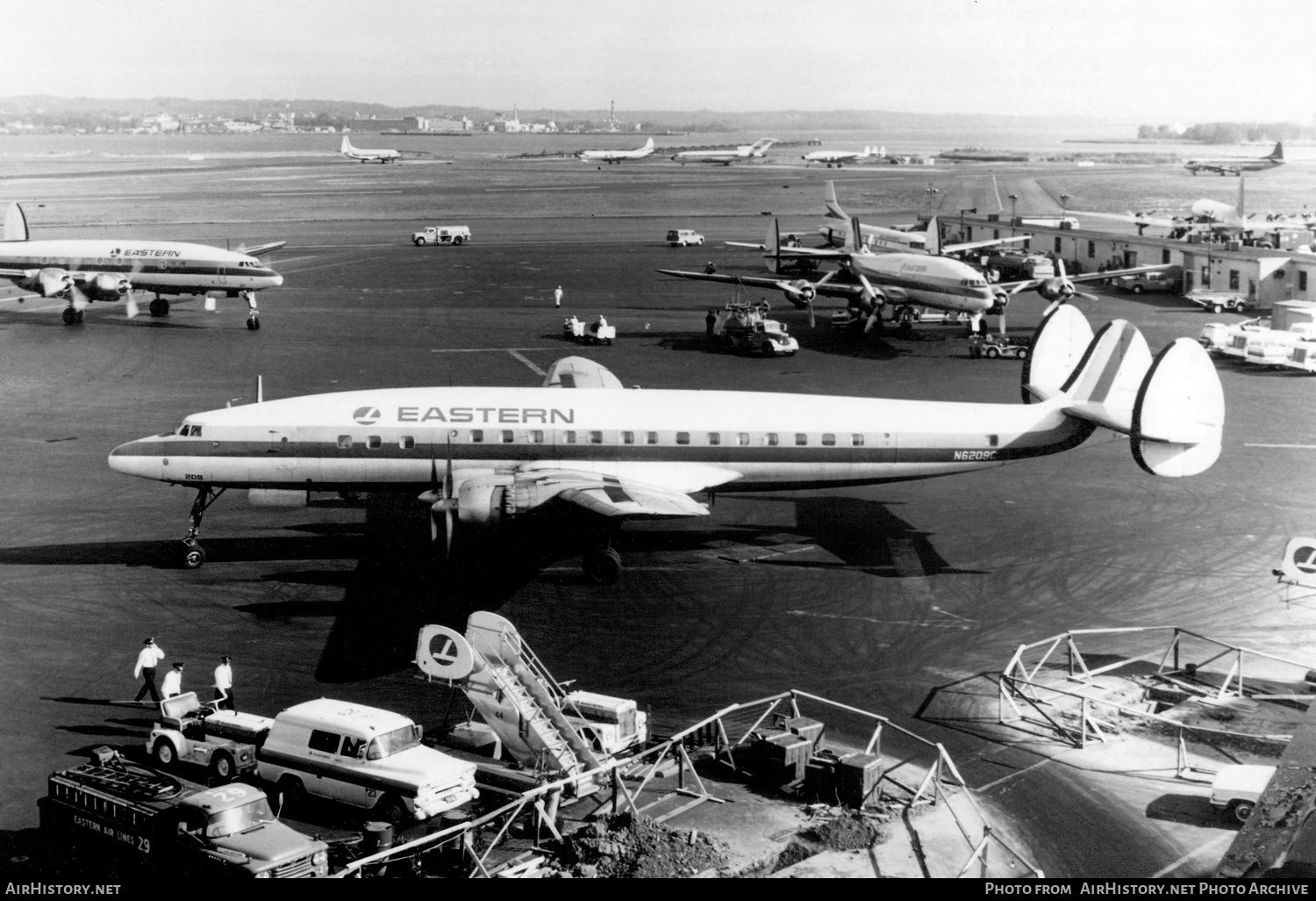 Aircraft Photo of N6209C | Lockheed L-1049/53 Super Constellation | Eastern Air Lines | AirHistory.net #427514