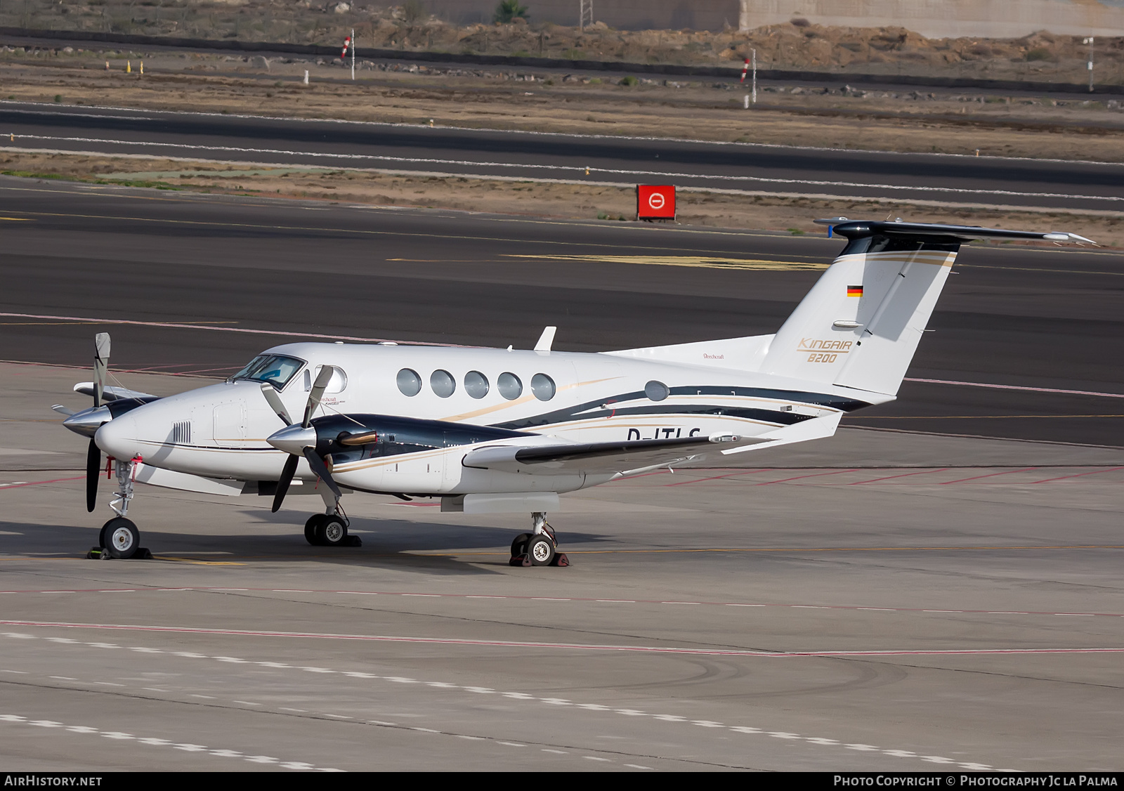 Aircraft Photo of D-ITLS | Beech B200 Super King Air | AirHistory.net #427561