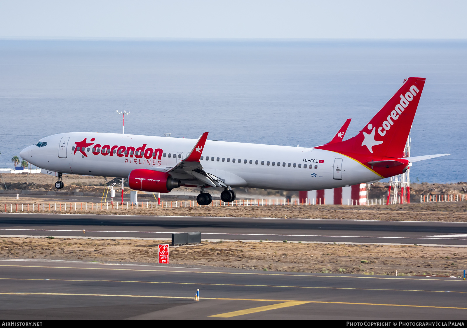 Aircraft Photo of TC-COE | Boeing 737-86J | Corendon Airlines | AirHistory.net #427572