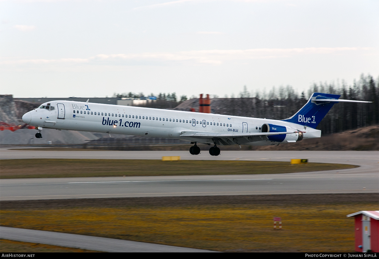 Aircraft Photo of OH-BLU | McDonnell Douglas MD-90-30 | Blue1 | AirHistory.net #427622