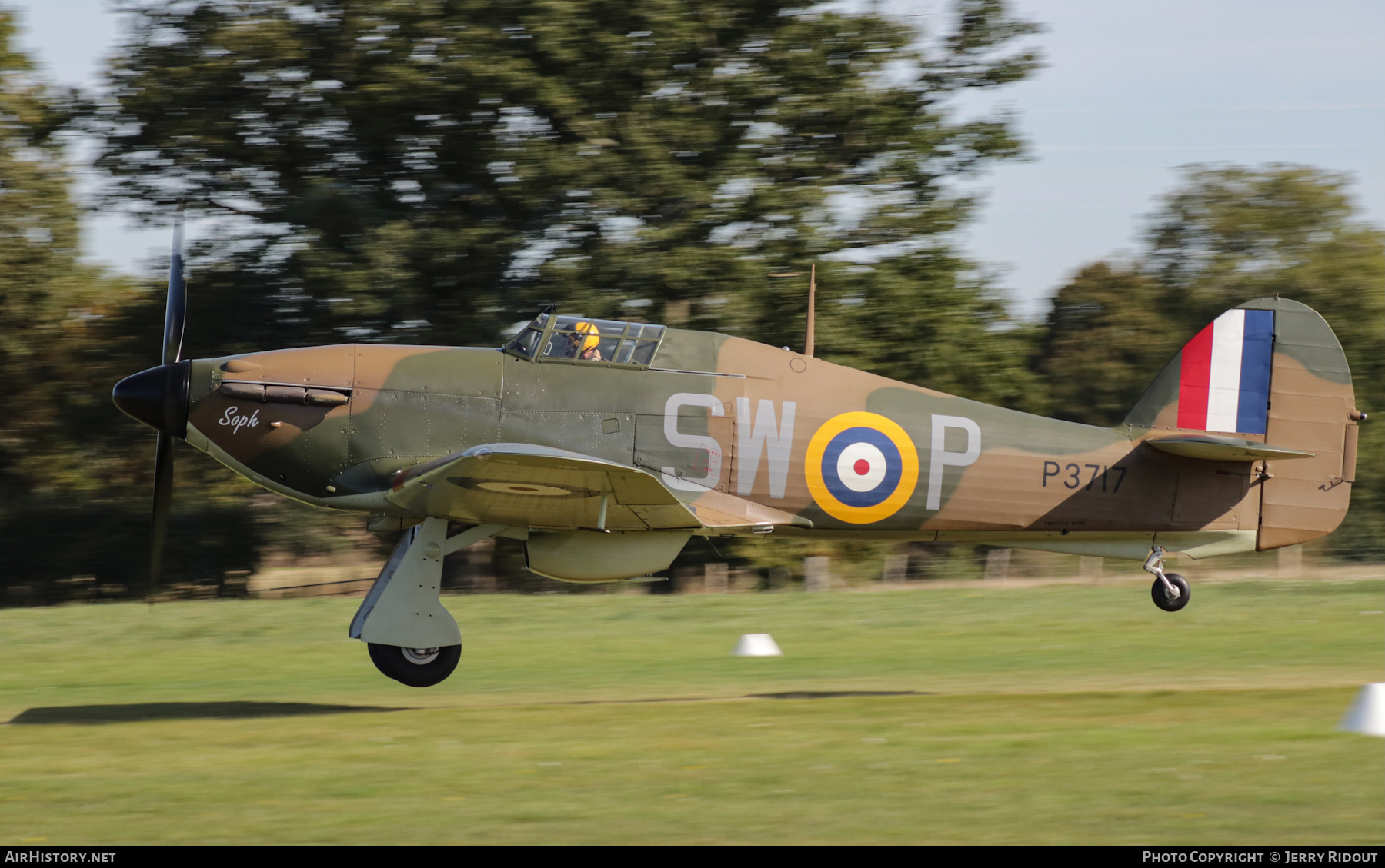 Aircraft Photo of G-HITT / P3717 | Hawker Hurricane Mk1 | UK - Air Force | AirHistory.net #427705
