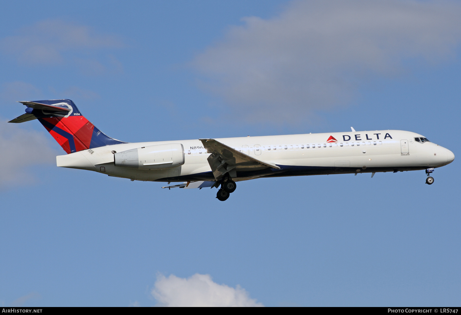 Aircraft Photo of N896AT | Boeing 717-2BD | Delta Air Lines | AirHistory.net #427731