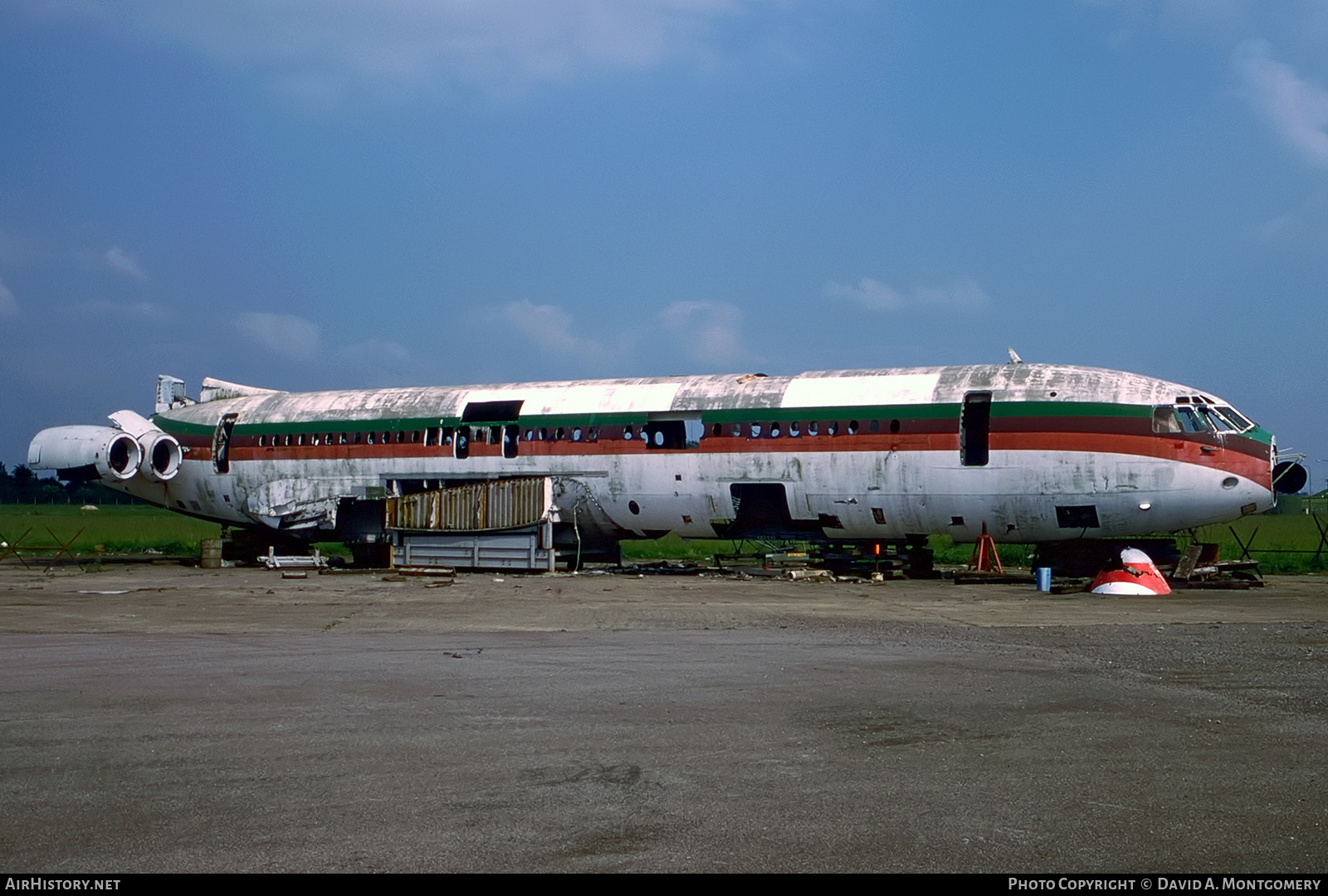 Aircraft Photo of ZD493 / 8977M | Vickers VC10 Srs1101 | UK - Air Force | AirHistory.net #427789
