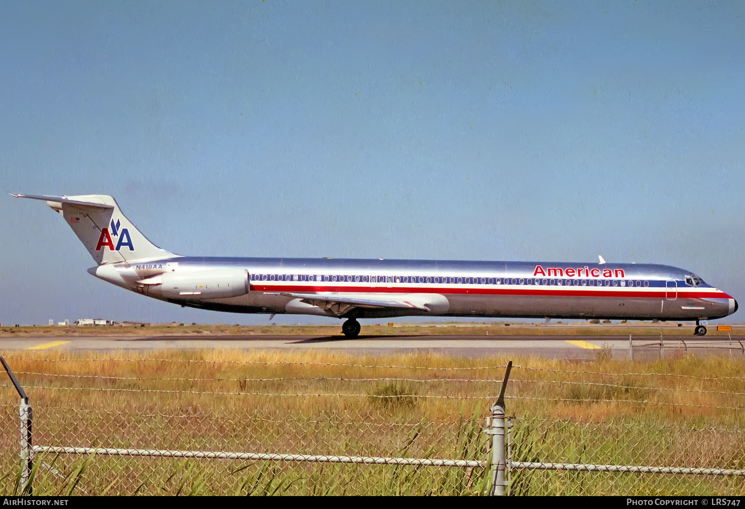 Aircraft Photo of N418AA | McDonnell Douglas MD-82 (DC-9-82) | American Airlines | AirHistory.net #427795