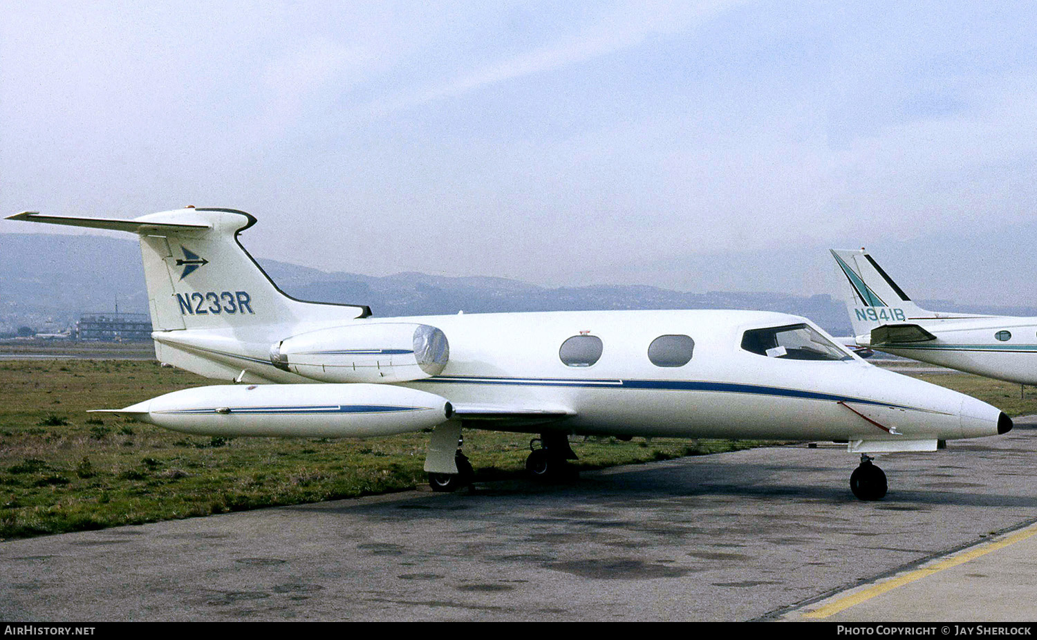 Aircraft Photo of N233R | Lear Jet 24 | AirHistory.net #427832