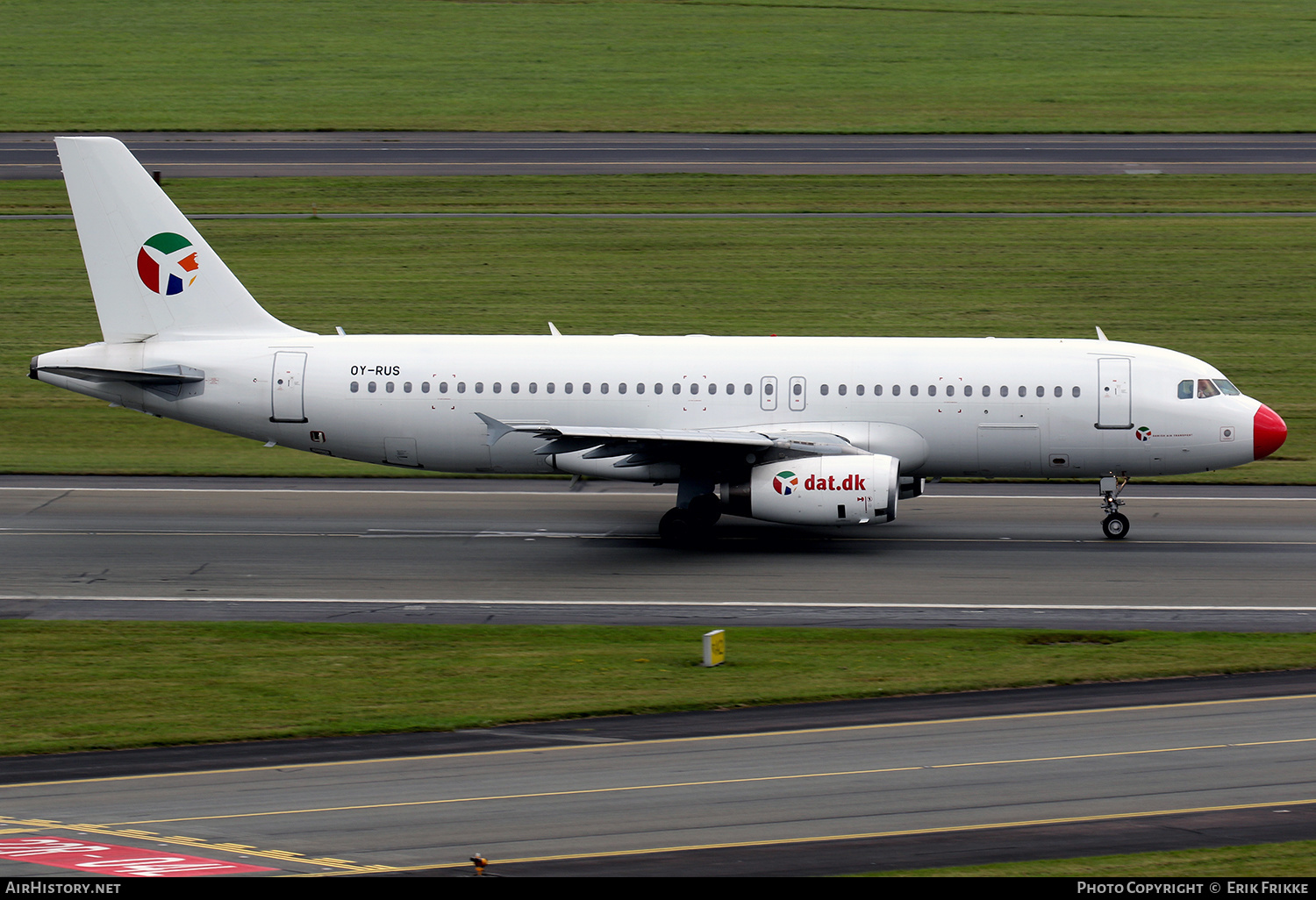 Aircraft Photo of OY-RUS | Airbus A320-231 | Danish Air Transport - DAT | AirHistory.net #427879