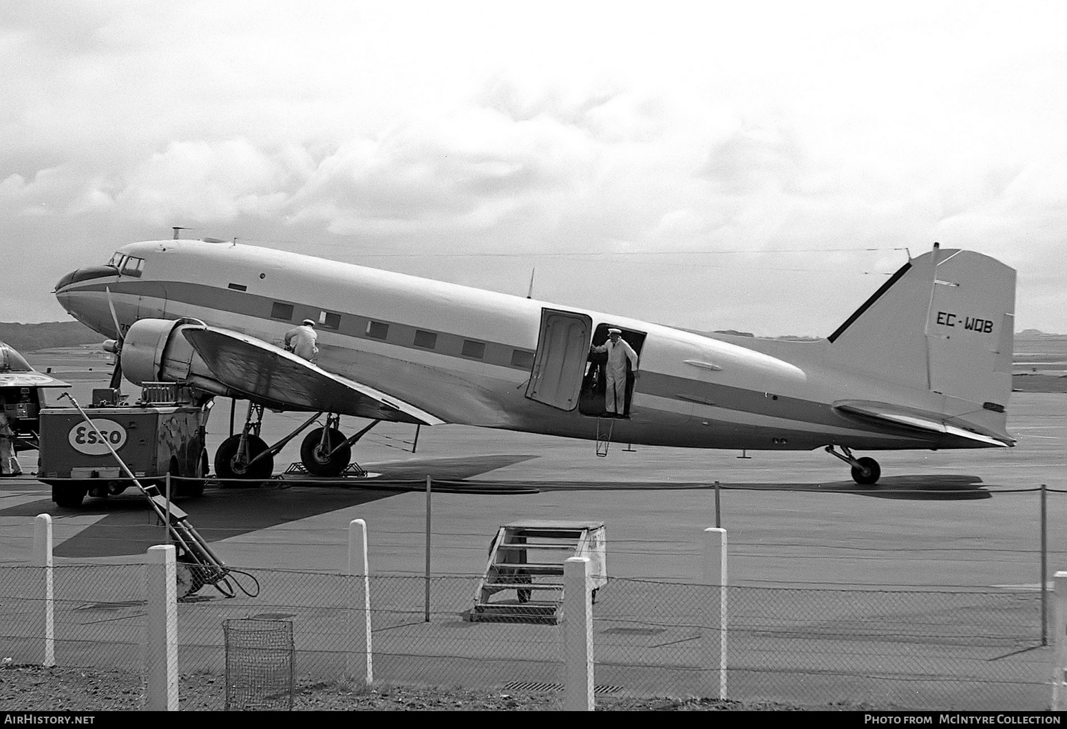 Aircraft Photo of EC-WQB | Douglas C-47A Skytrain | AirHistory.net #427934