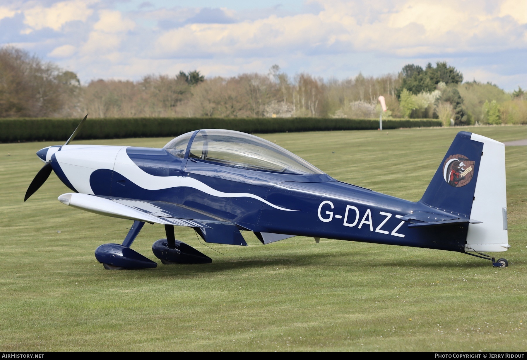 Aircraft Photo of G-DAZZ | Van's RV-8 | AirHistory.net #428011