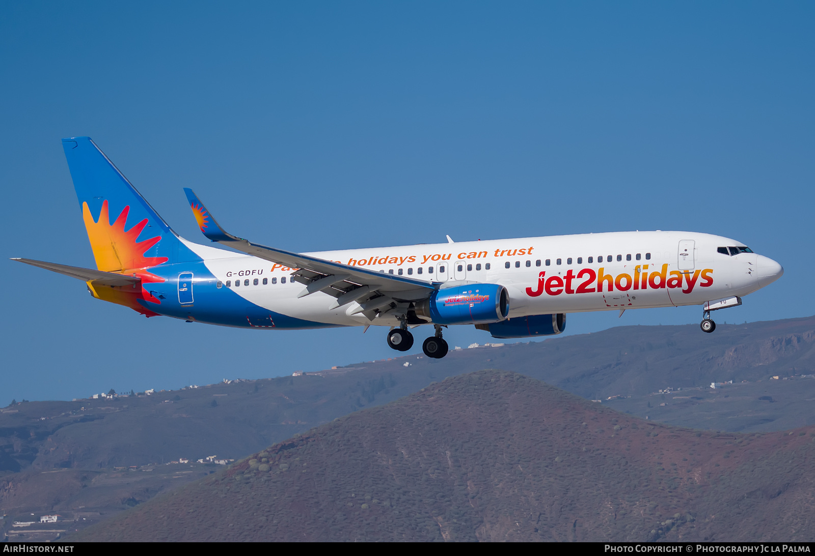 Aircraft Photo of G-GDFU | Boeing 737-8K5 | Jet2 Holidays | AirHistory.net #428062