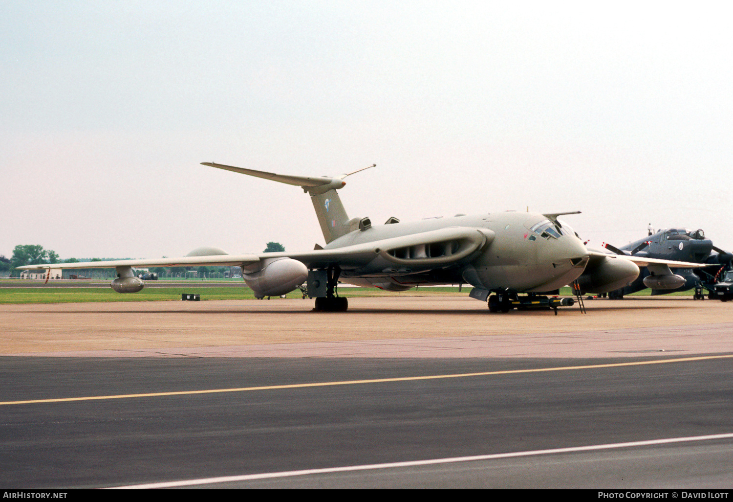 Aircraft Photo of XL188 | Handley Page HP-80 Victor K2 | UK - Air Force | AirHistory.net #428101