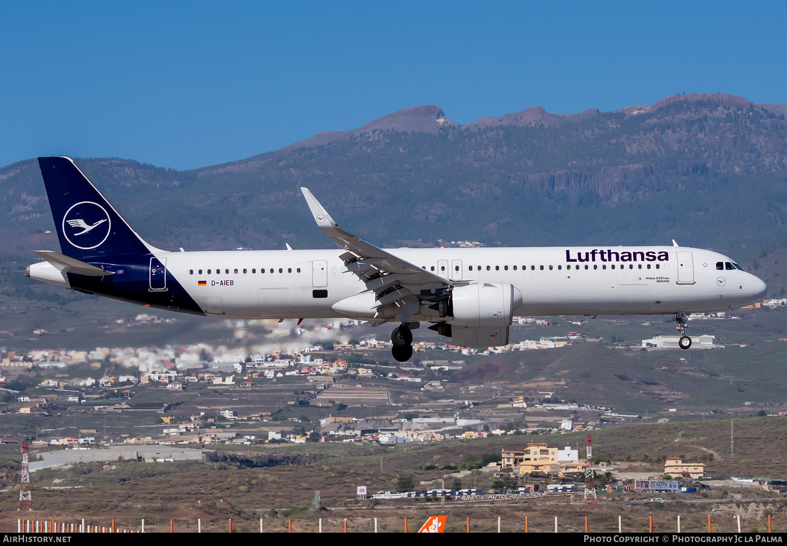 Aircraft Photo of D-AIEB | Airbus A321-271NX | Lufthansa | AirHistory.net #428136