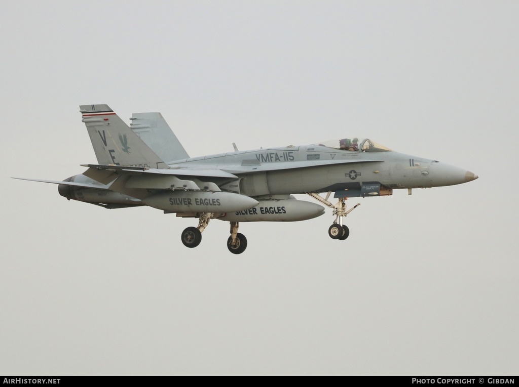 Aircraft Photo of 165197 | McDonnell Douglas F/A-18C Hornet | USA - Marines | AirHistory.net #428217