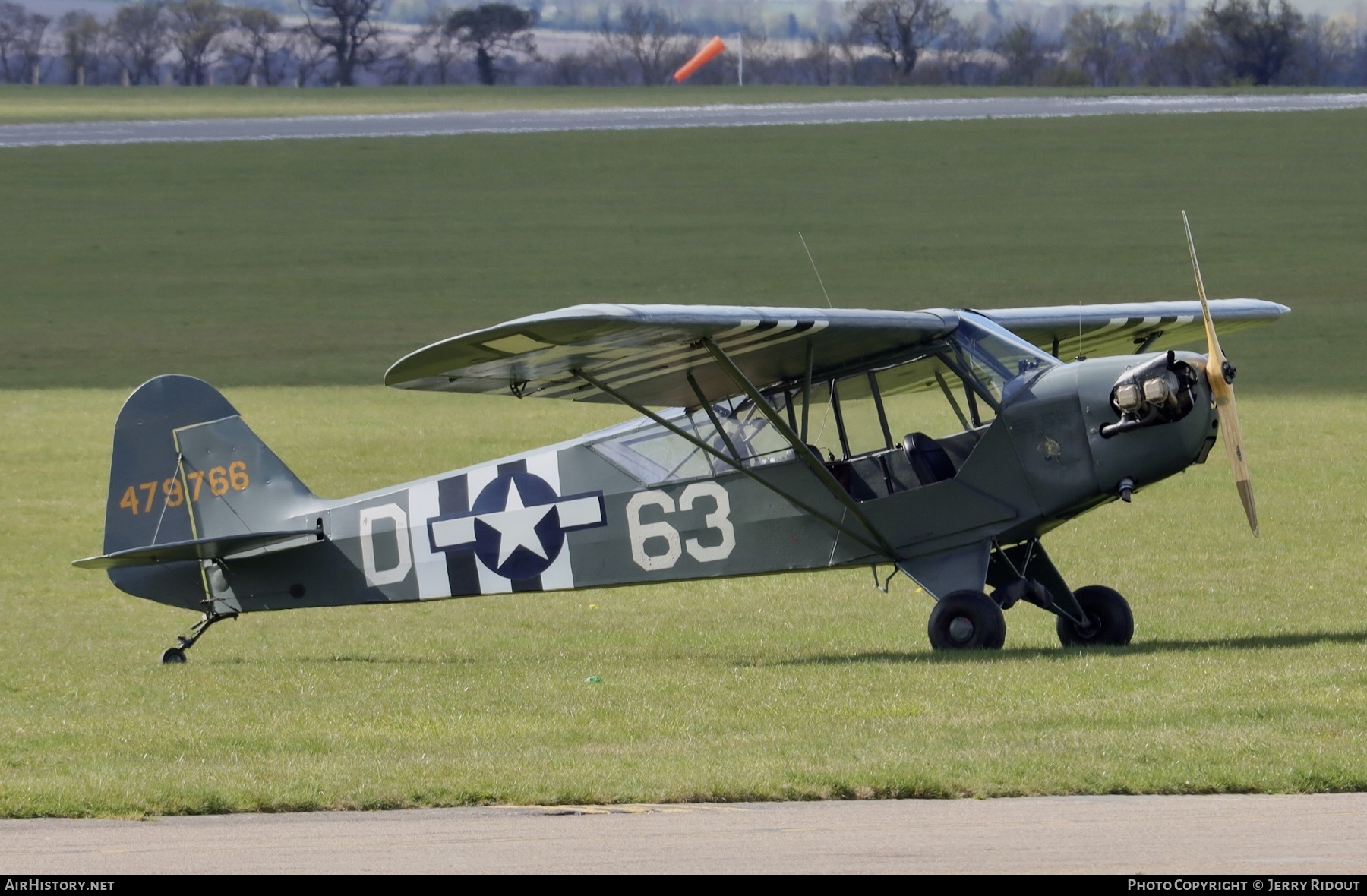 Aircraft Photo of G-BKHG / 479766 | Piper J-3 Cub (L-4/NE) | USA - Air Force | AirHistory.net #428254