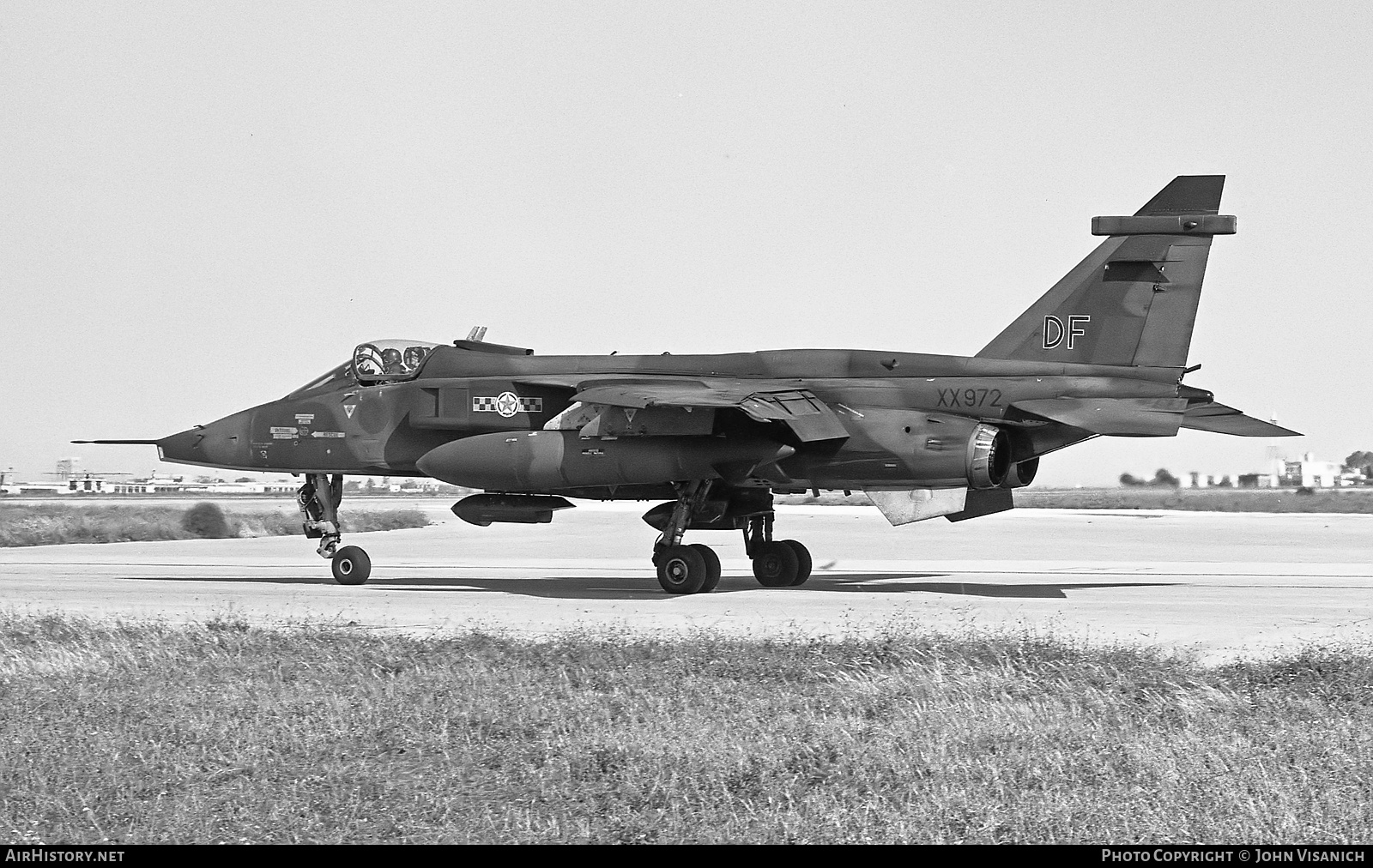 Aircraft Photo of XX972 | Sepecat Jaguar GR1 | UK - Air Force | AirHistory.net #428270