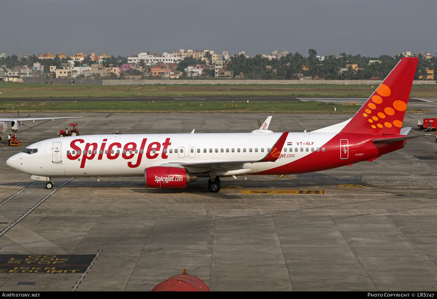 Aircraft Photo of VT-SLF | Boeing 737-8AS | SpiceJet | AirHistory.net #428367