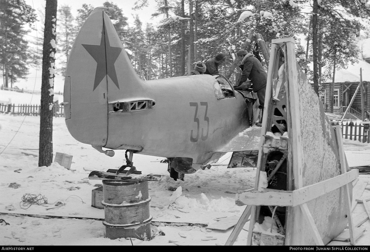 Aircraft Photo of 33 | Lavochkin LaGG-3 | Soviet Union - Air Force | AirHistory.net #428446