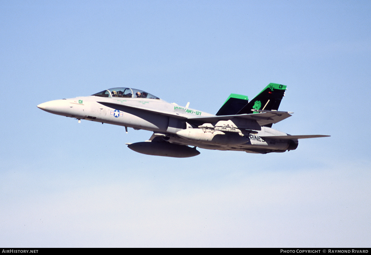 Aircraft Photo of 165410 | McDonnell Douglas F/A-18D Hornet | USA - Marines | AirHistory.net #428487
