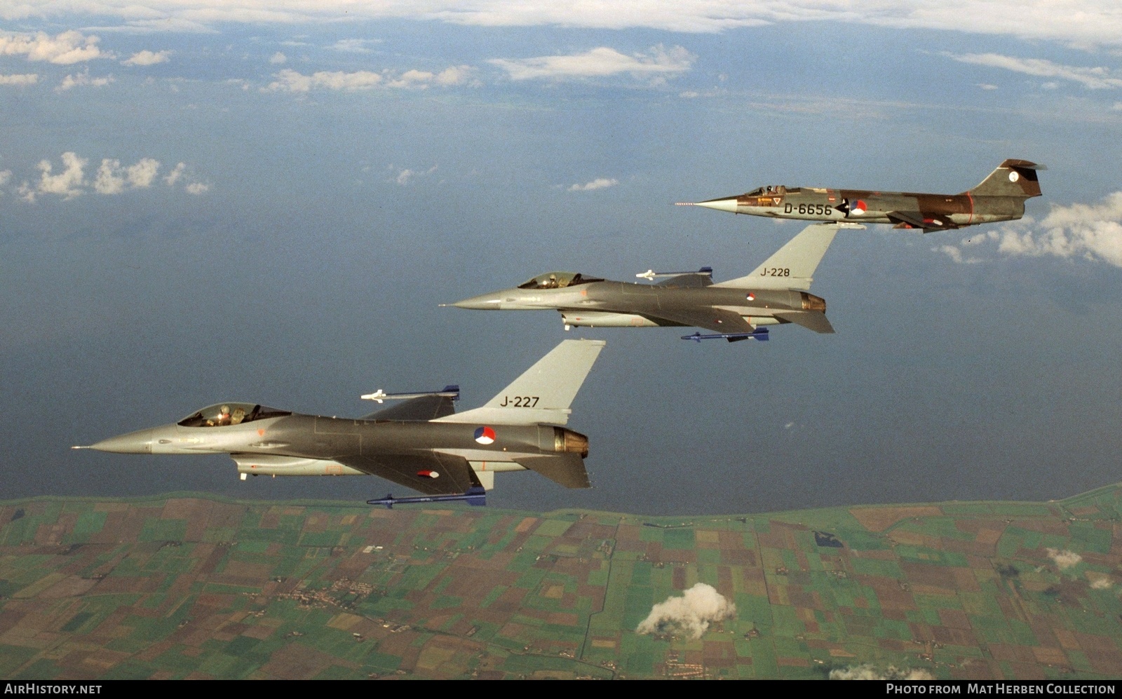 Aircraft Photo of J-227 | General Dynamics F-16A Fighting Falcon | Netherlands - Air Force | AirHistory.net #428566