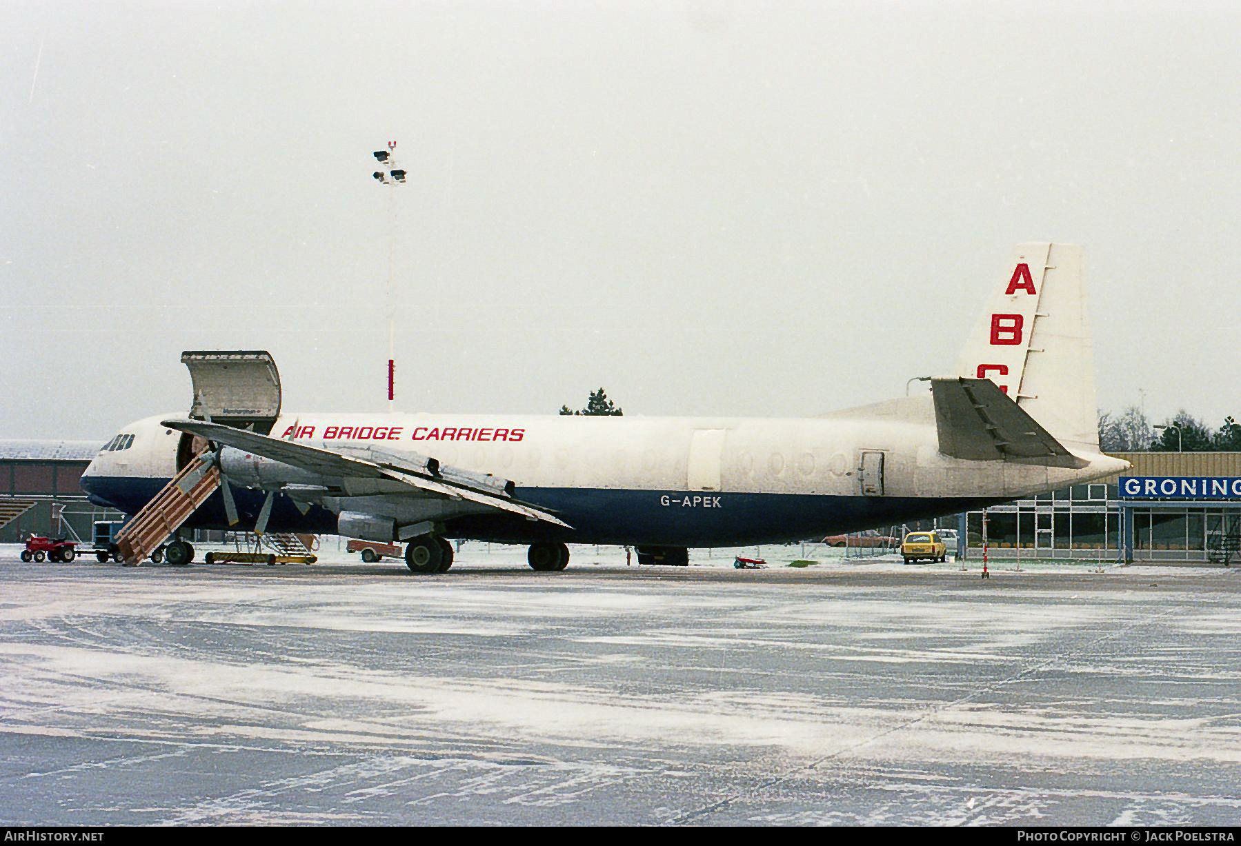 Aircraft Photo of G-APEK | Vickers 953C Merchantman | Air Bridge Carriers - ABC | AirHistory.net #428593