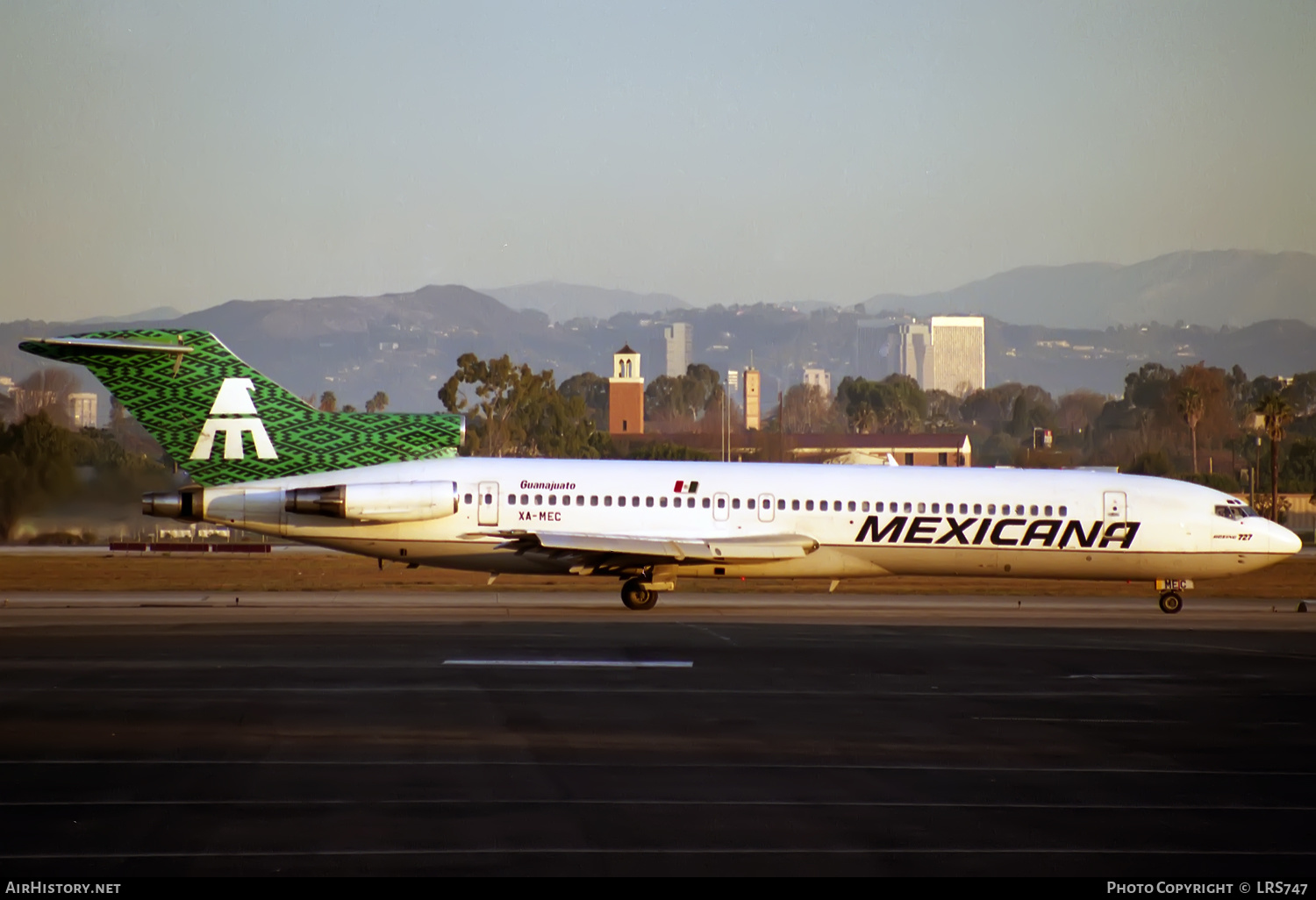 Aircraft Photo of XA-MEC | Boeing 727-264/Adv | Mexicana | AirHistory.net #428613